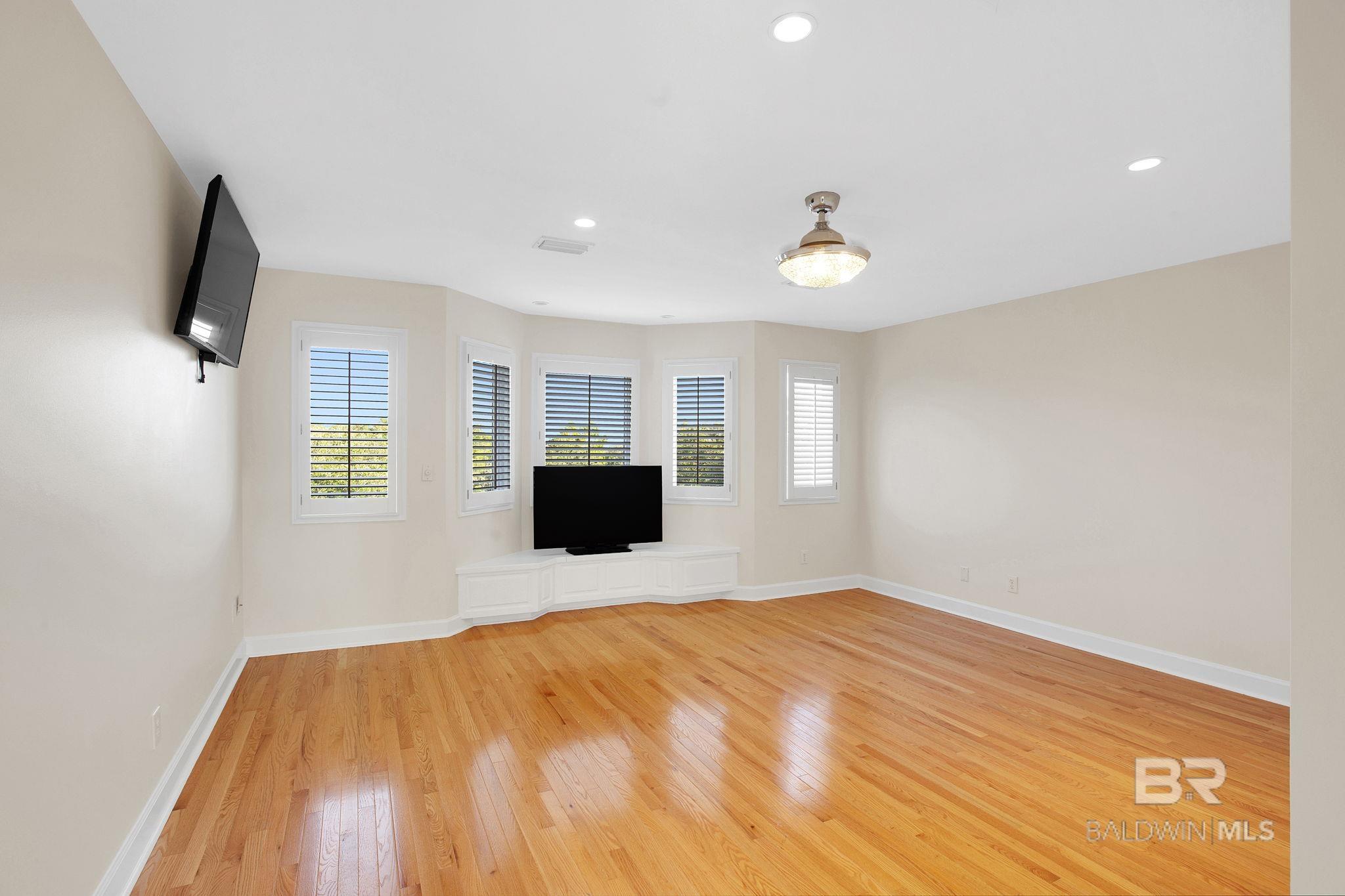 Orange Beach, Alabama, 36561, United States, 3 Bedrooms Bedrooms, ,4 BathroomsBathrooms,Residential,Active,1889028