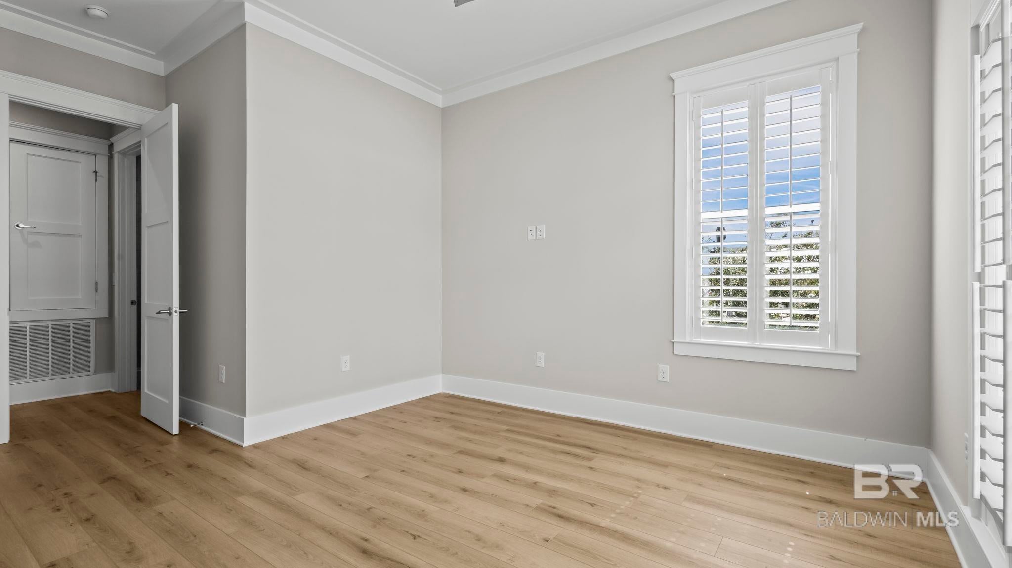 Orange Beach, Alabama, 36561, United States, 5 Bedrooms Bedrooms, ,5 BathroomsBathrooms,Residential,Active,1889336