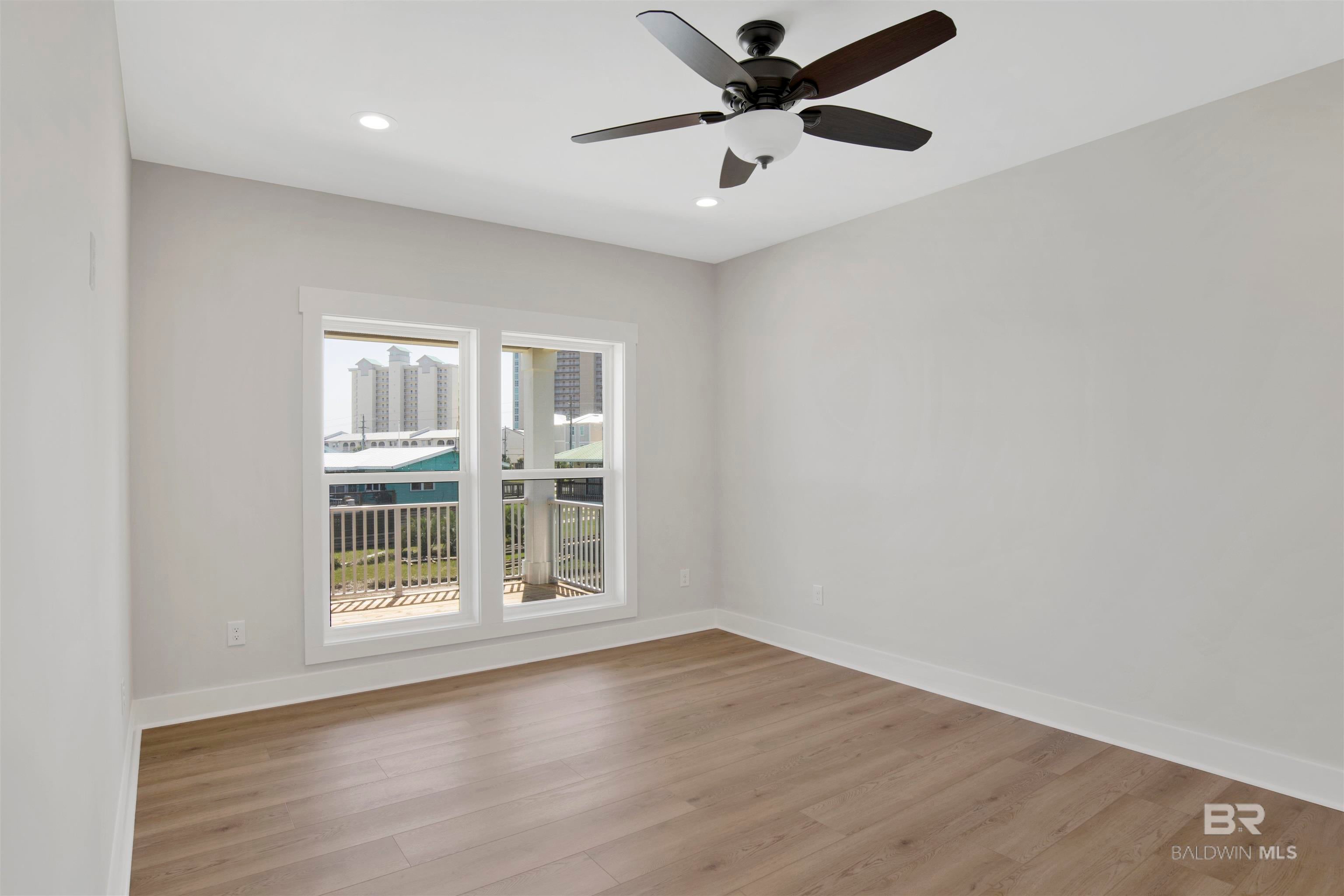 Gulf Shores, Alabama, 36542, United States, 4 Bedrooms Bedrooms, ,4 BathroomsBathrooms,Residential,Active,1954315