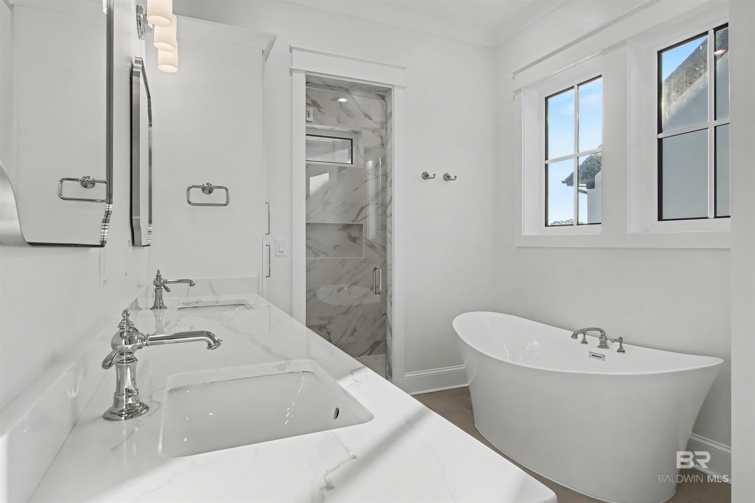 Gulf Shores, Alabama, 36542, United States, 3 Bedrooms Bedrooms, ,4 BathroomsBathrooms,Residential,Active,1992558