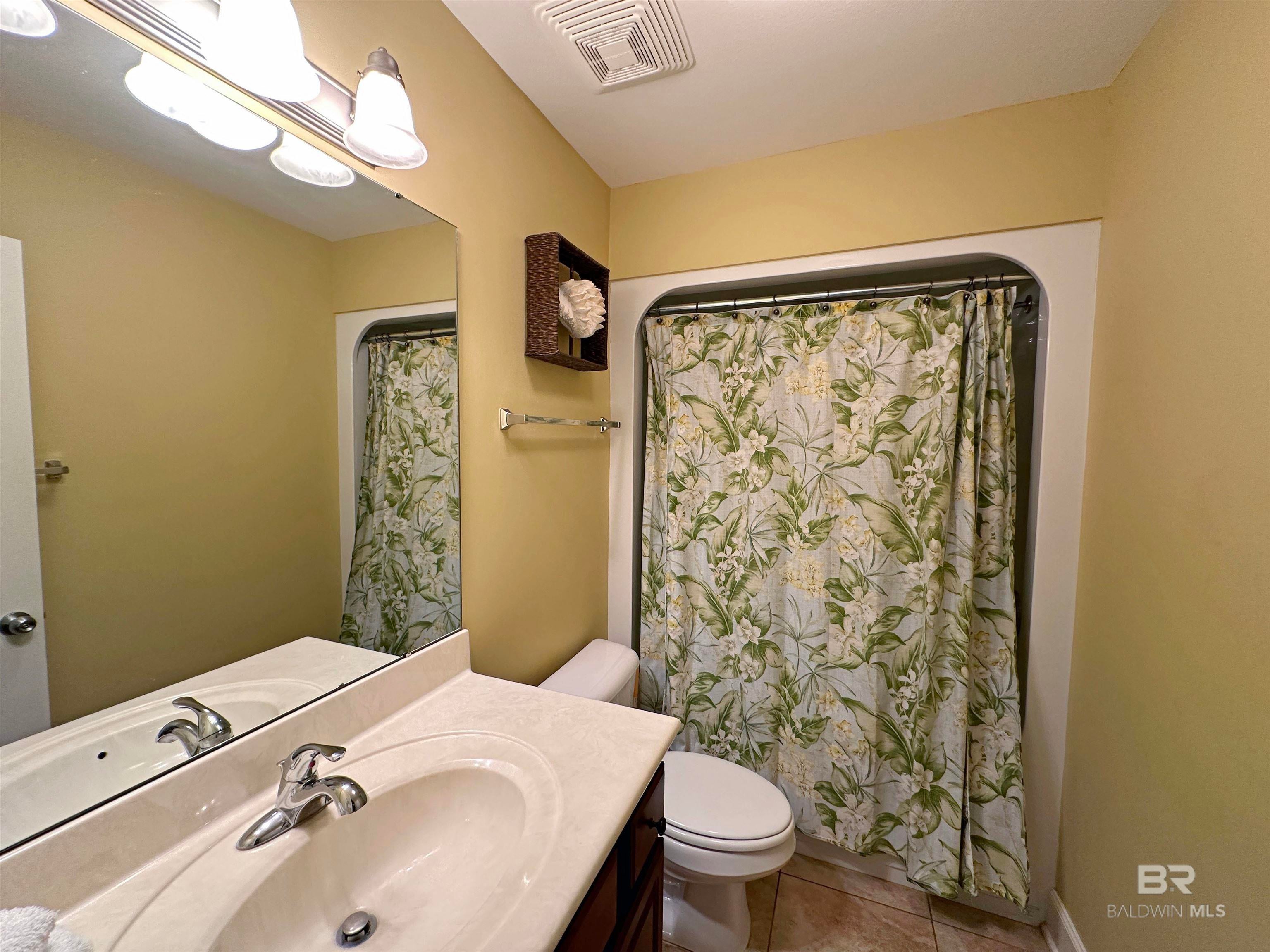Orange Beach, Alabama, 36561, United States, ,4 BathroomsBathrooms,Residential,Active,1860267