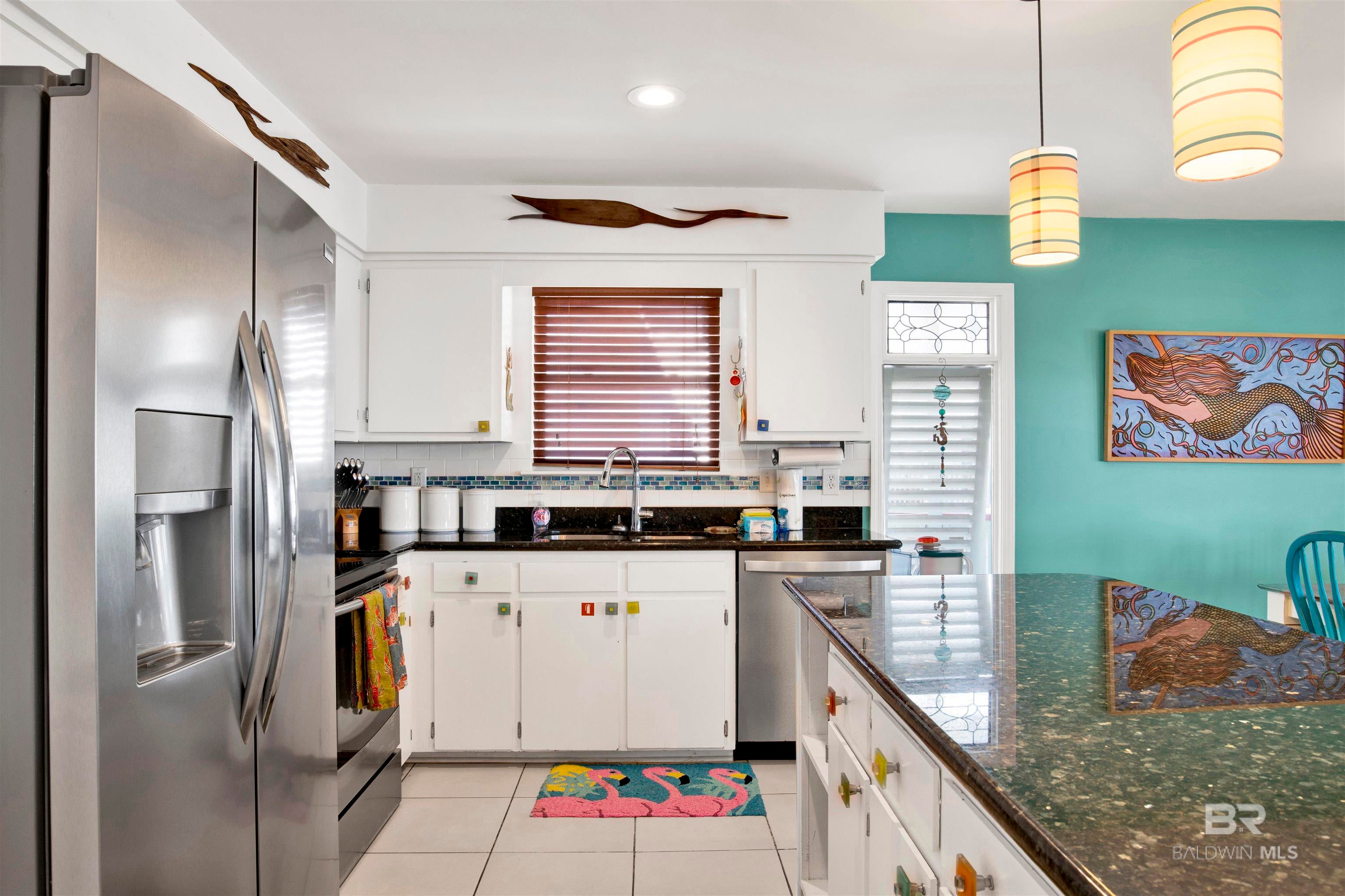 Gulf Shores, Alabama, 36542, United States, ,2 BathroomsBathrooms,Residential,Active,1701607