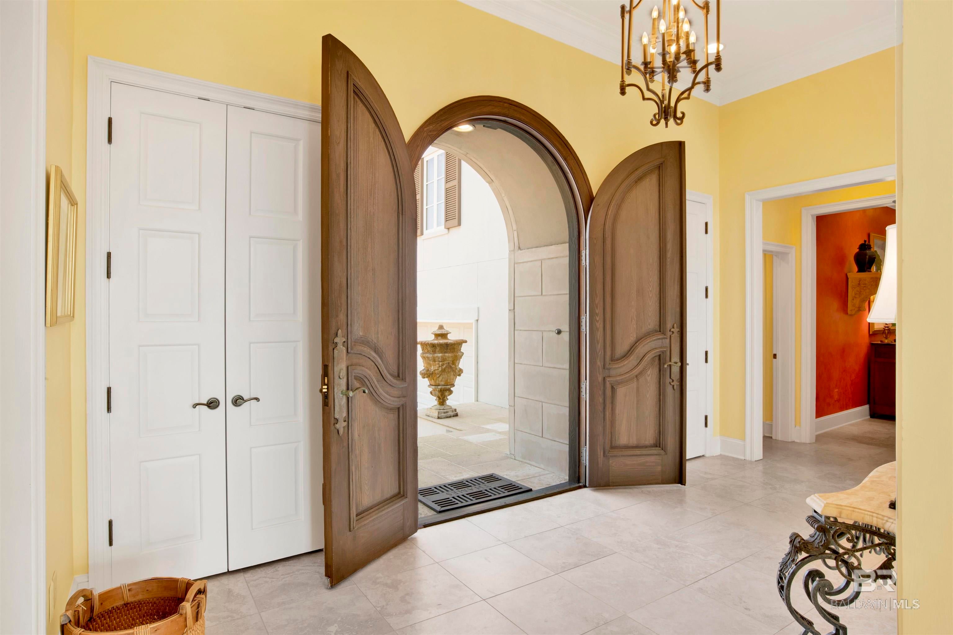 Orange Beach, Alabama, 36561, United States, ,5 BathroomsBathrooms,Residential,Active,1704819