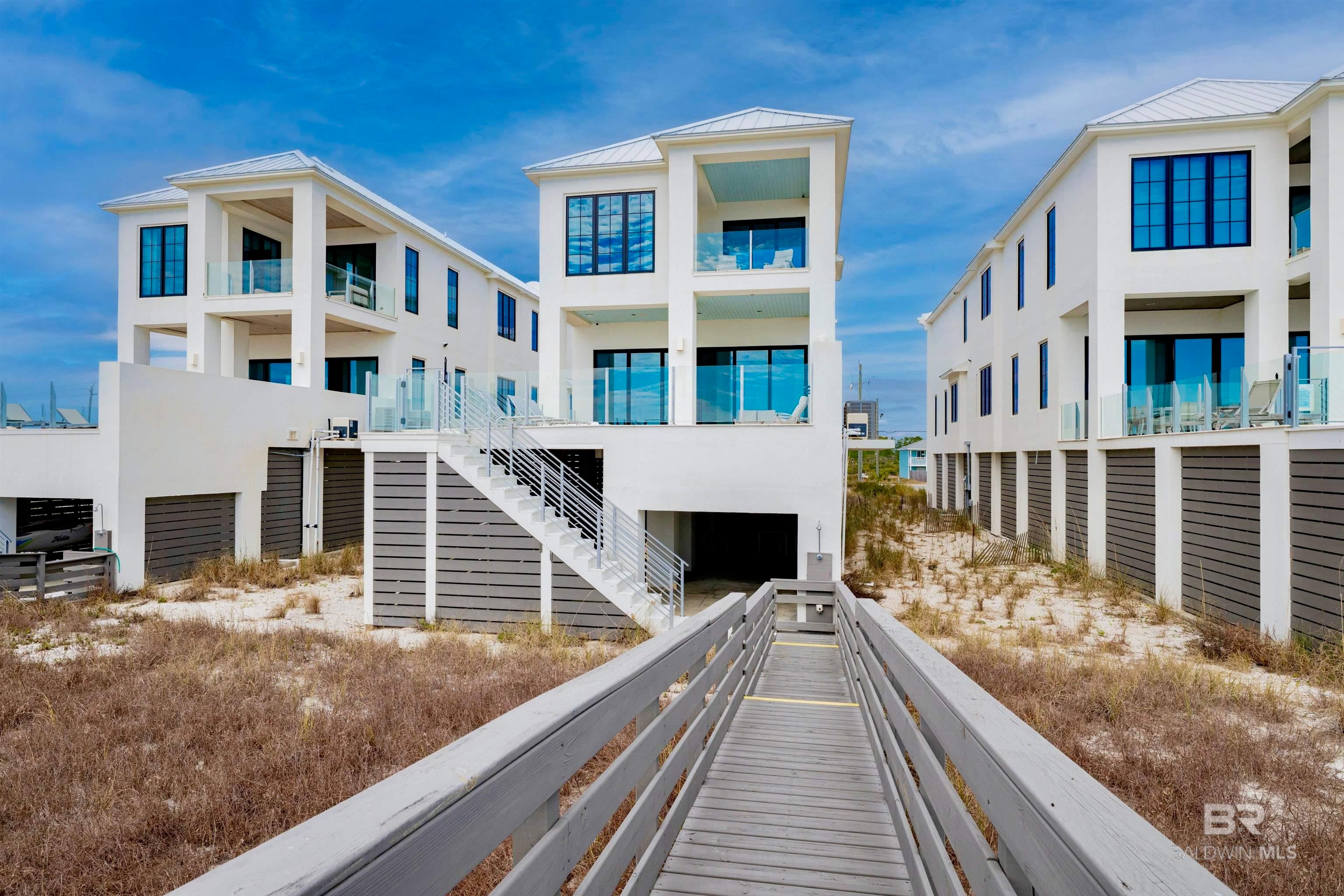 Pensacola, Florida, 32507, United States, 5 Bedrooms Bedrooms, ,6 BathroomsBathrooms,Residential,Active,2015821