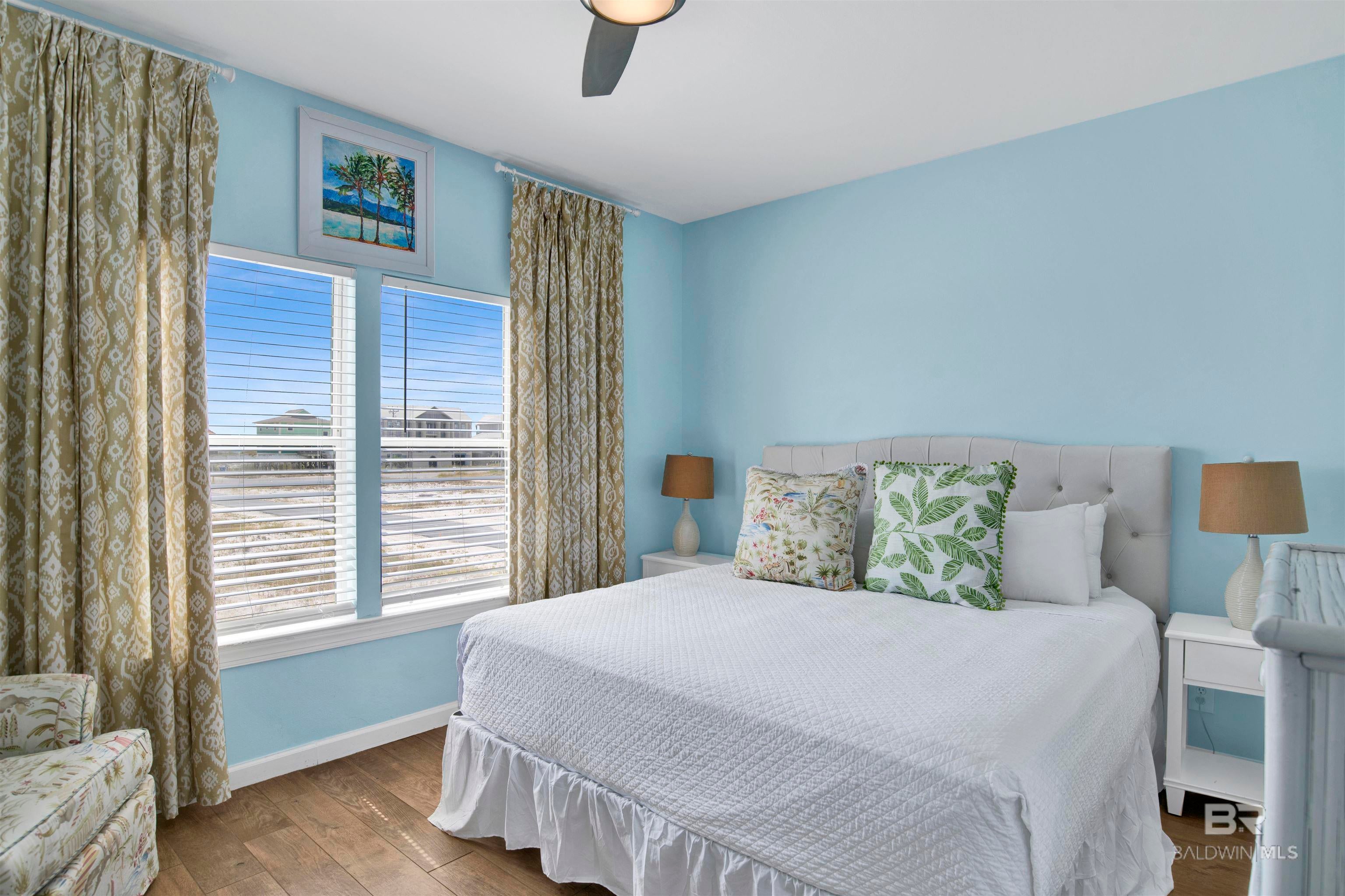 Gulf Shores, Alabama, 36542, United States, 4 Bedrooms Bedrooms, ,3 BathroomsBathrooms,Residential,Active,1952485