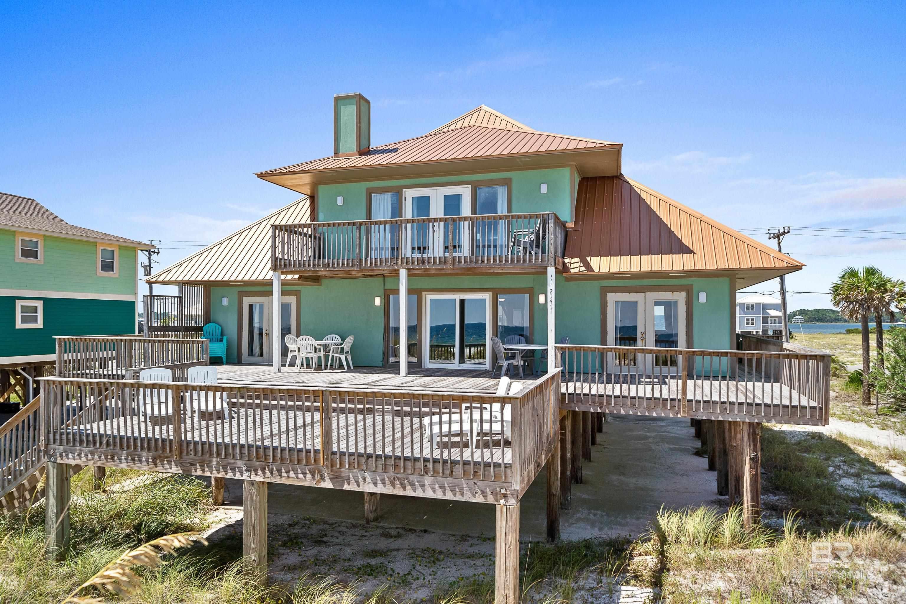 Gulf Shores, Alabama, 36542, United States, 5 Bedrooms Bedrooms, ,3 BathroomsBathrooms,Residential,Active,1909616
