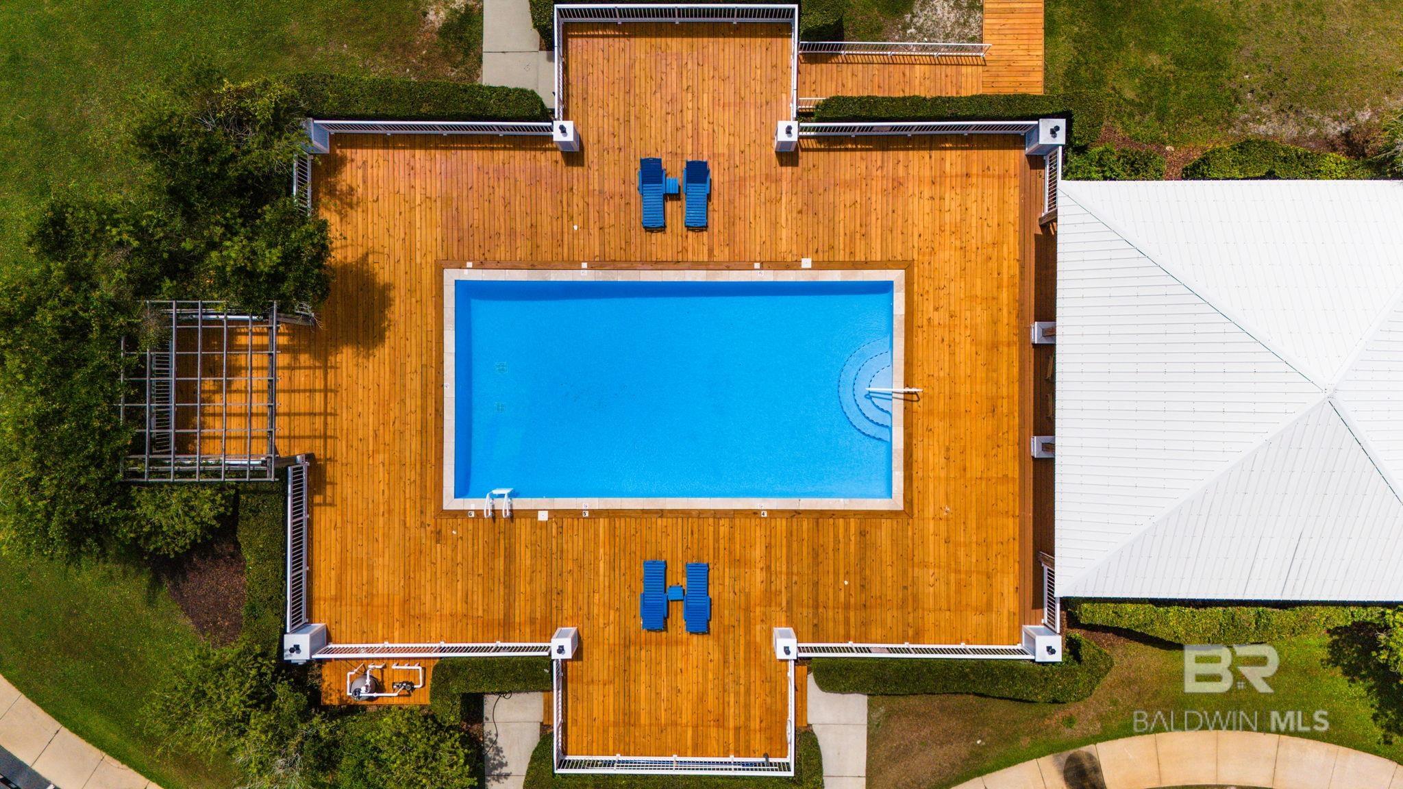 Gulf Shores, Alabama, 36542, United States, 6 Bedrooms Bedrooms, ,4 BathroomsBathrooms,Residential,Active,2009422