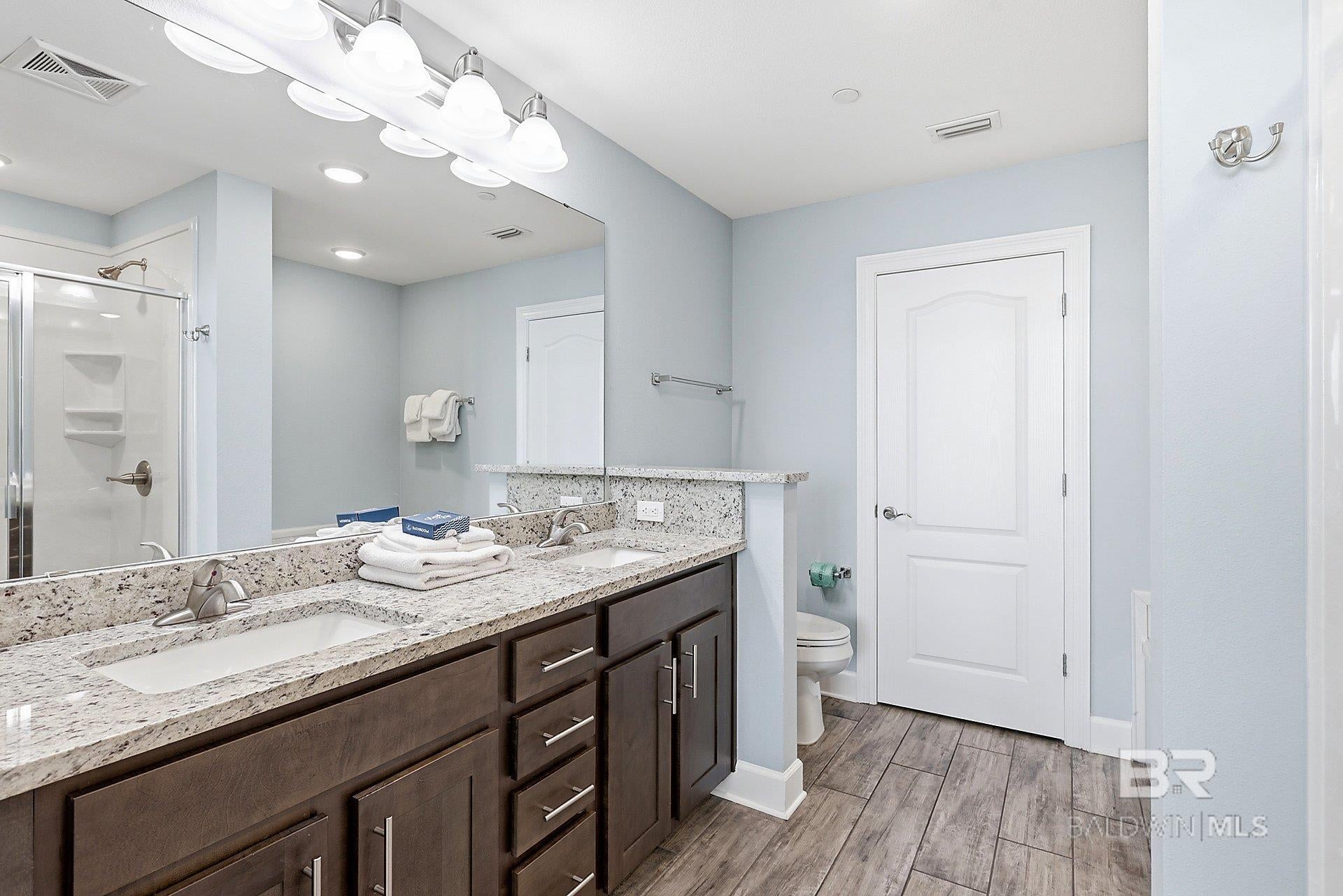 Orange Beach, Alabama, 36561, United States, 4 Bedrooms Bedrooms, ,3 BathroomsBathrooms,Residential,Active,2019824