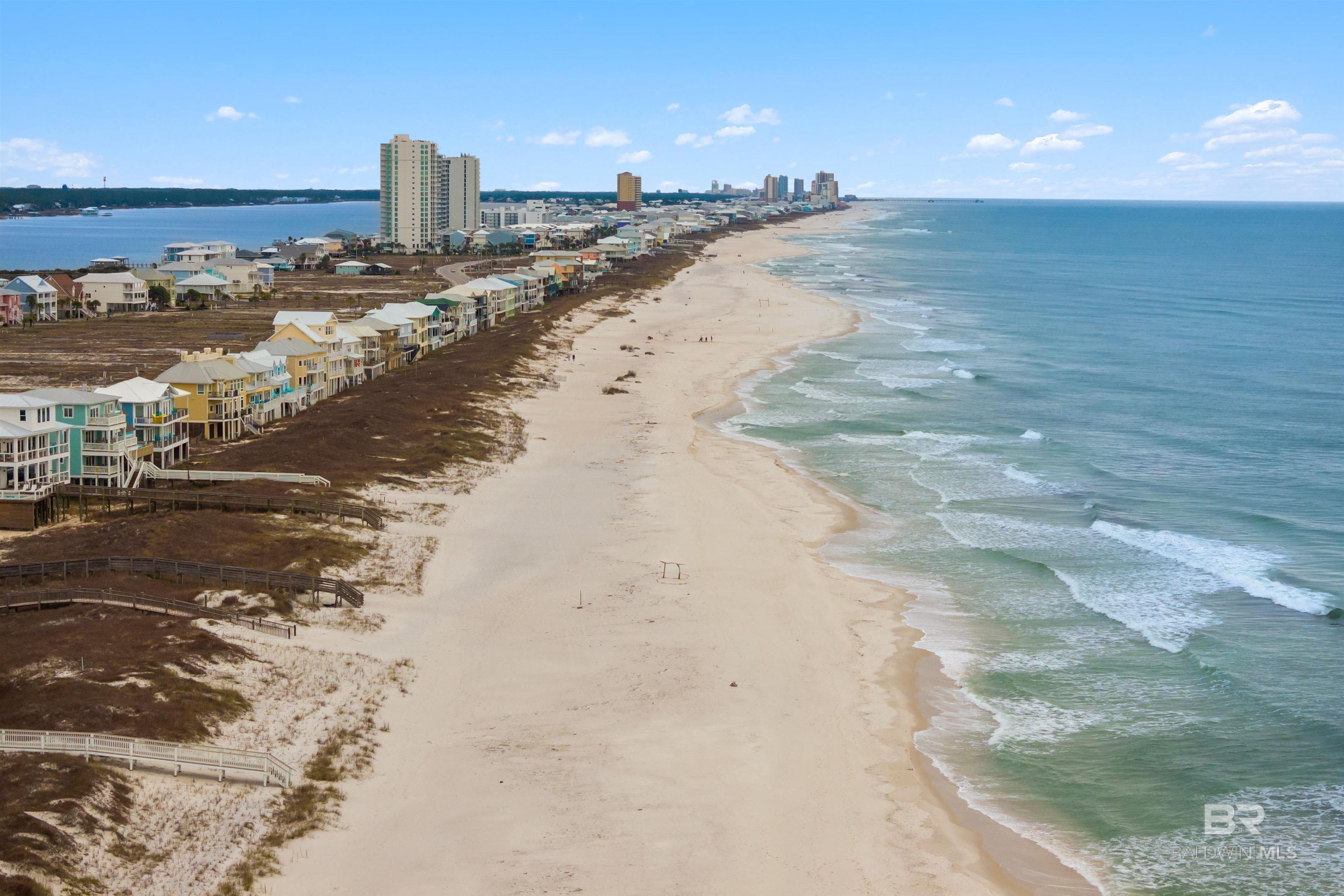 Gulf Shores, Alabama, 36542, United States, 3 Bedrooms Bedrooms, ,2 BathroomsBathrooms,Residential,Active,2011042