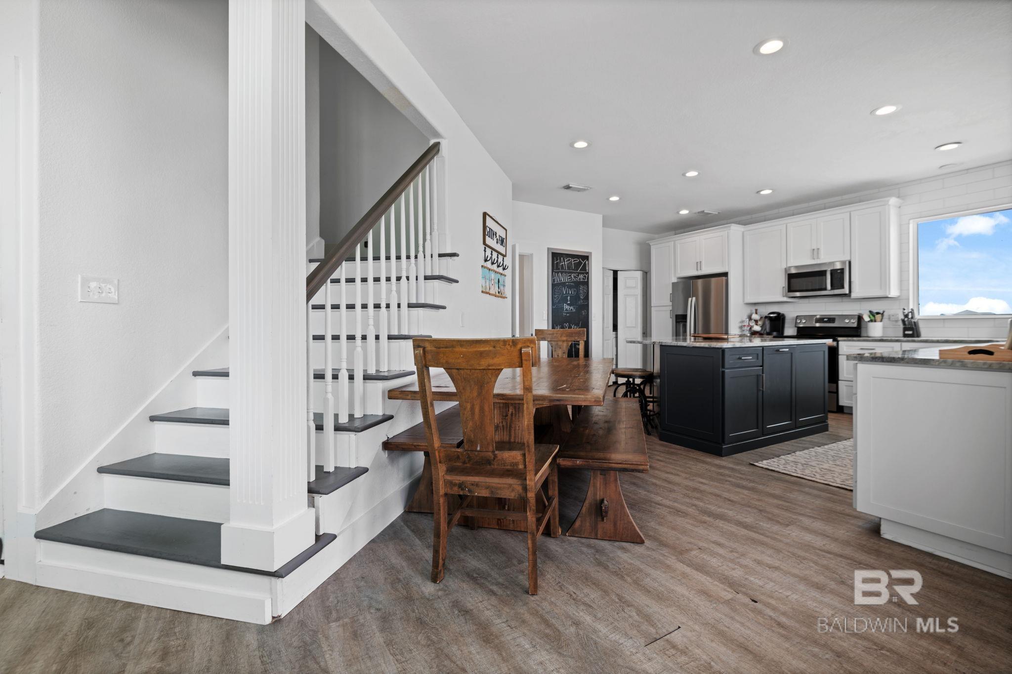 Gulf Shores, Alabama, 36542, United States, 5 Bedrooms Bedrooms, ,5 BathroomsBathrooms,Residential,Active,1972153