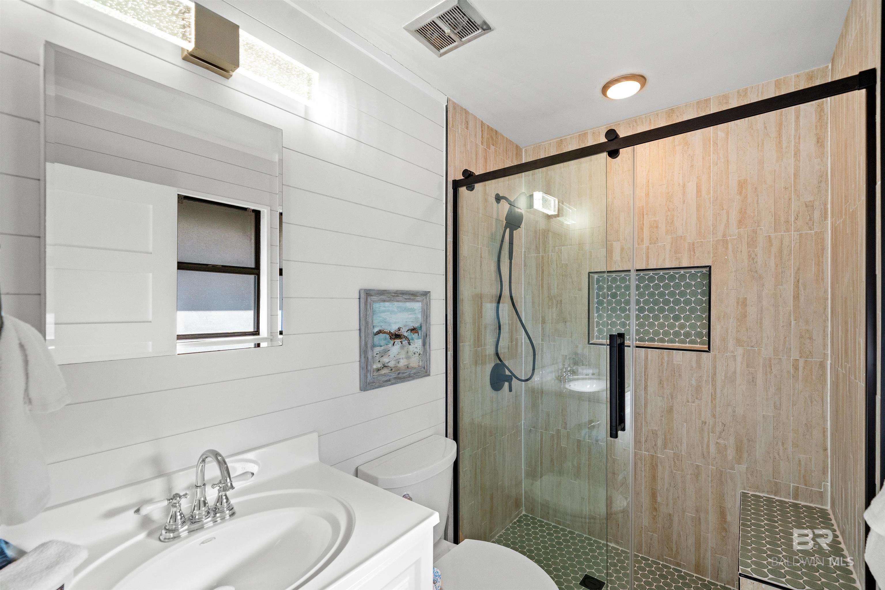 Gulf Shores, Alabama, 36542, United States, 4 Bedrooms Bedrooms, ,2 BathroomsBathrooms,Residential,Active,2015800