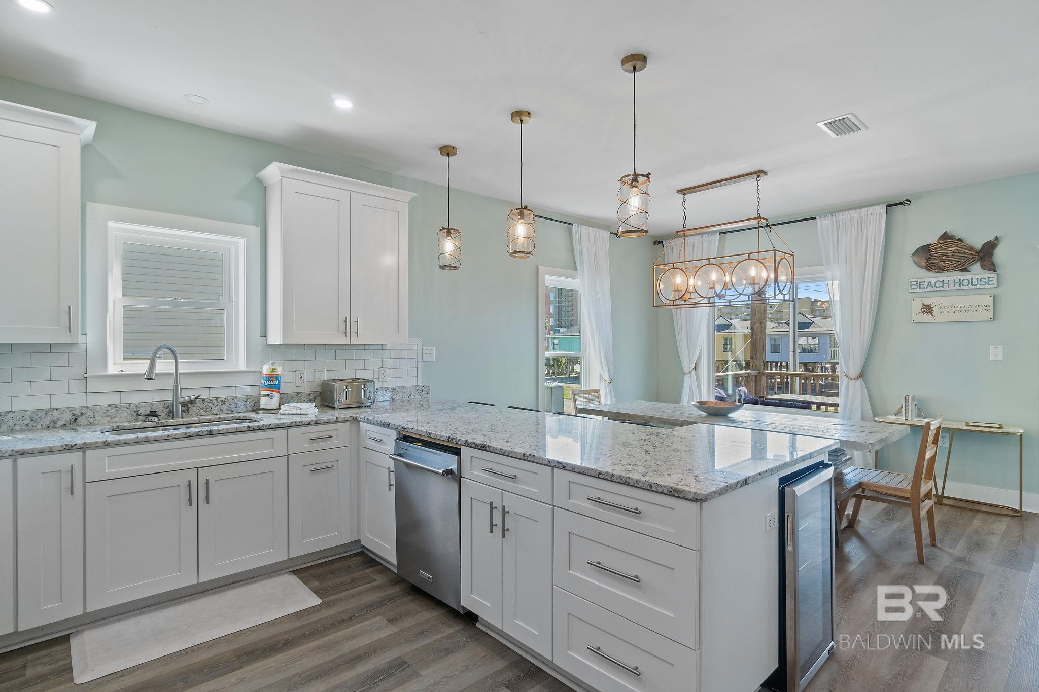 Gulf Shores, Alabama, 36542, United States, 4 Bedrooms Bedrooms, ,4 BathroomsBathrooms,Residential,Active,1988437