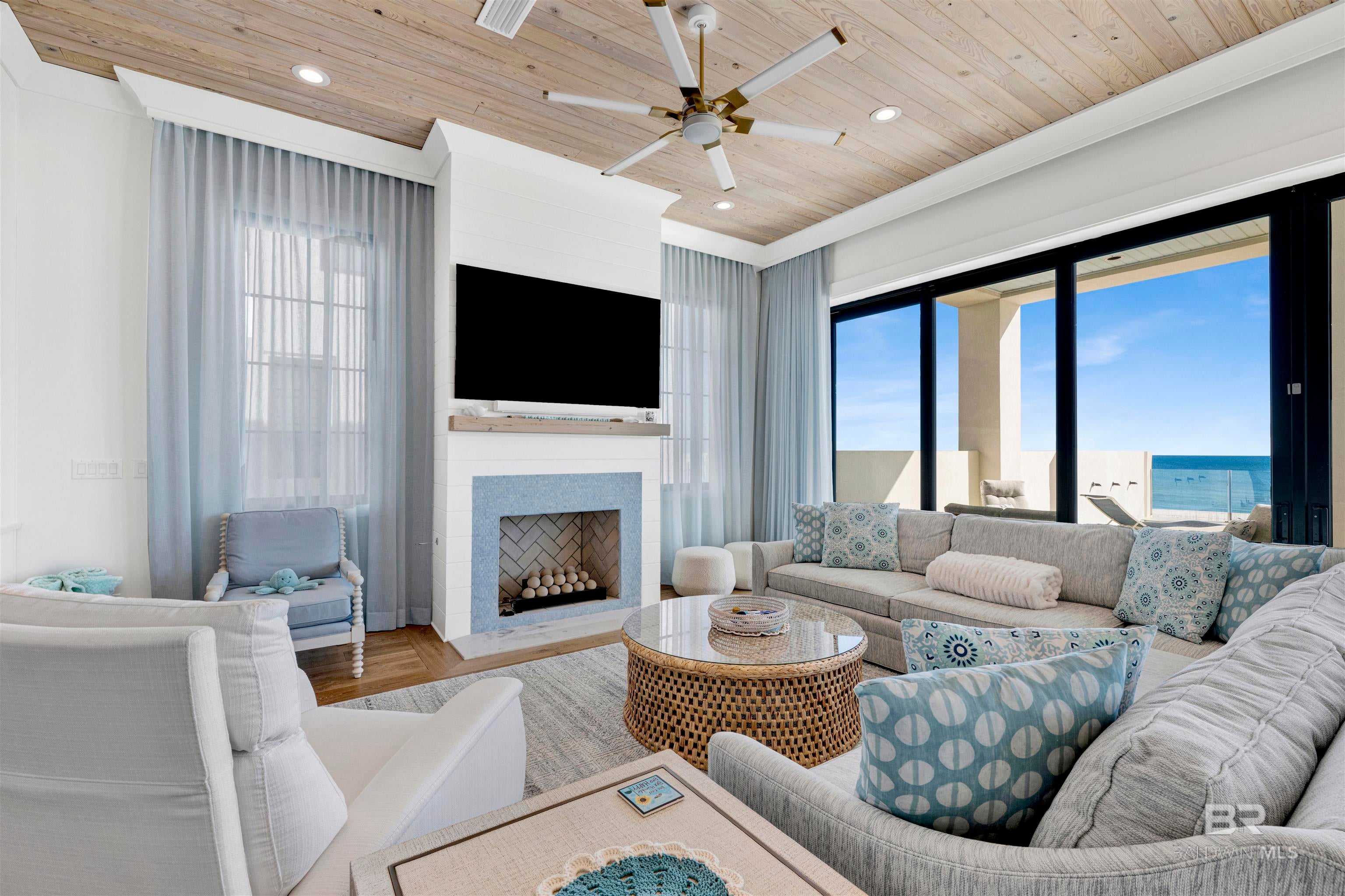 Pensacola, Florida, 32507, United States, 5 Bedrooms Bedrooms, ,6 BathroomsBathrooms,Residential,Active,2015821