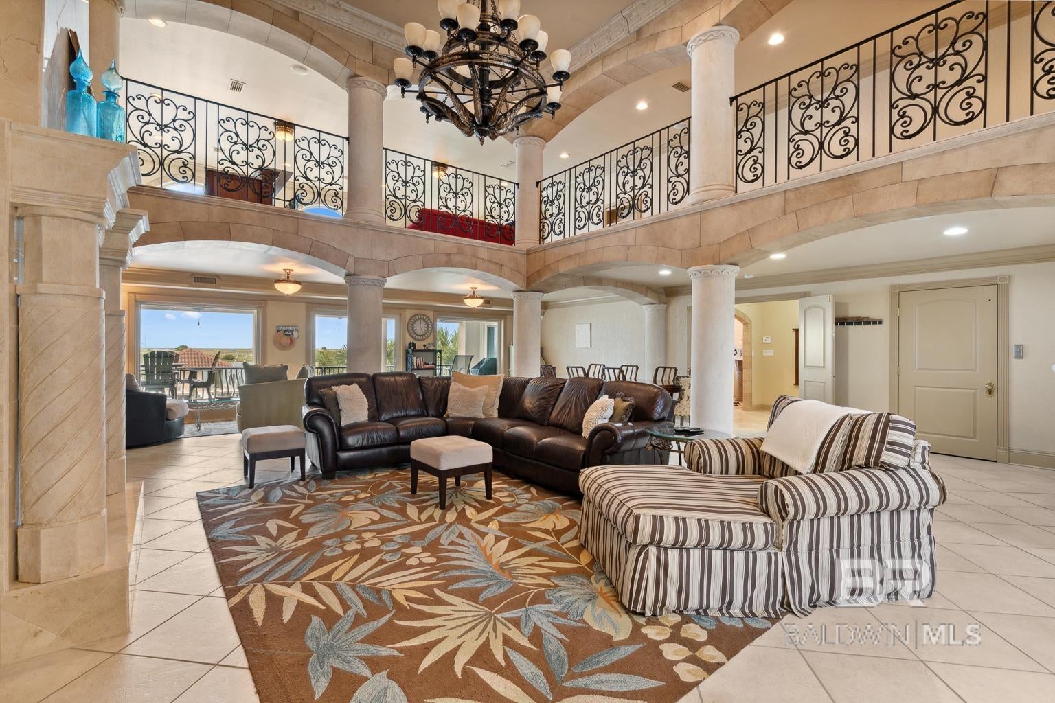 Orange Beach, Alabama, 36561, United States, ,5 BathroomsBathrooms,Residential,Active,1869129