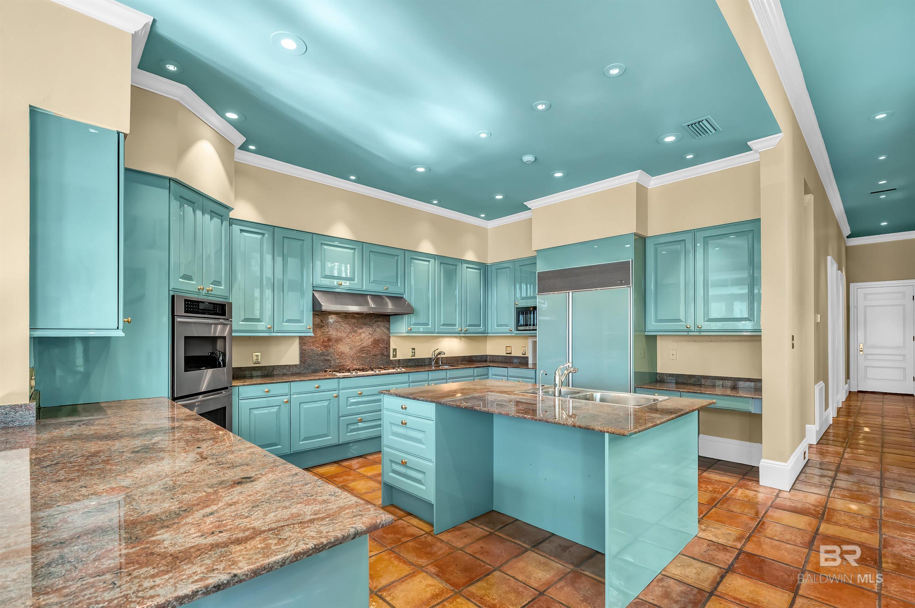 Daphne, Alabama, 36526, United States, ,6 BathroomsBathrooms,Residential,Active,1780390