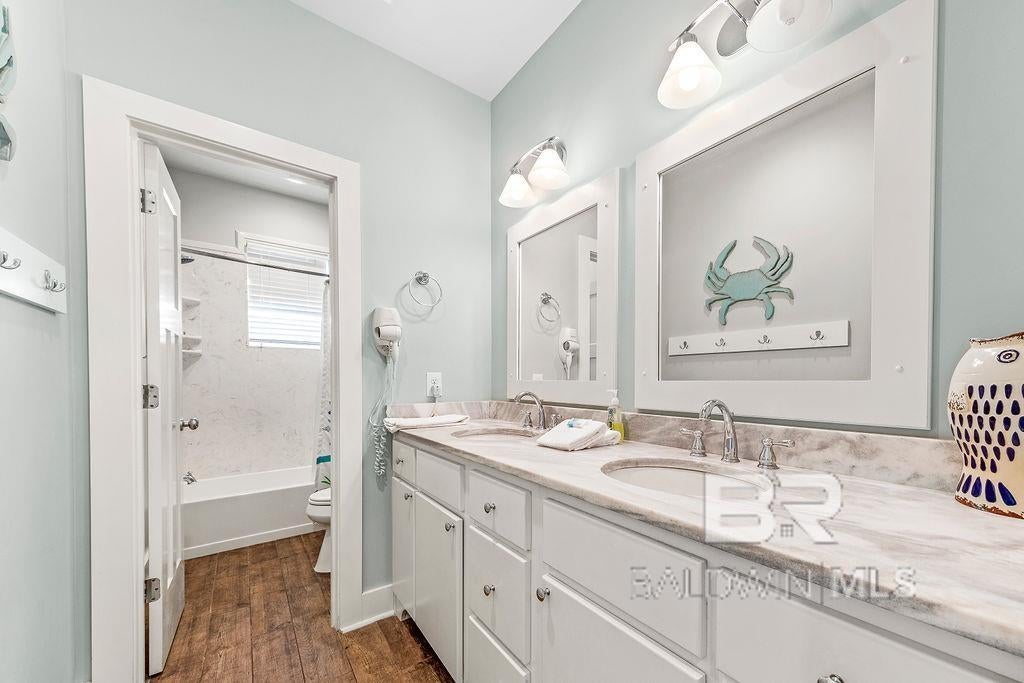 Gulf Shores, Alabama, 36542, United States, 4 Bedrooms Bedrooms, ,3 BathroomsBathrooms,Residential,Active,1959523