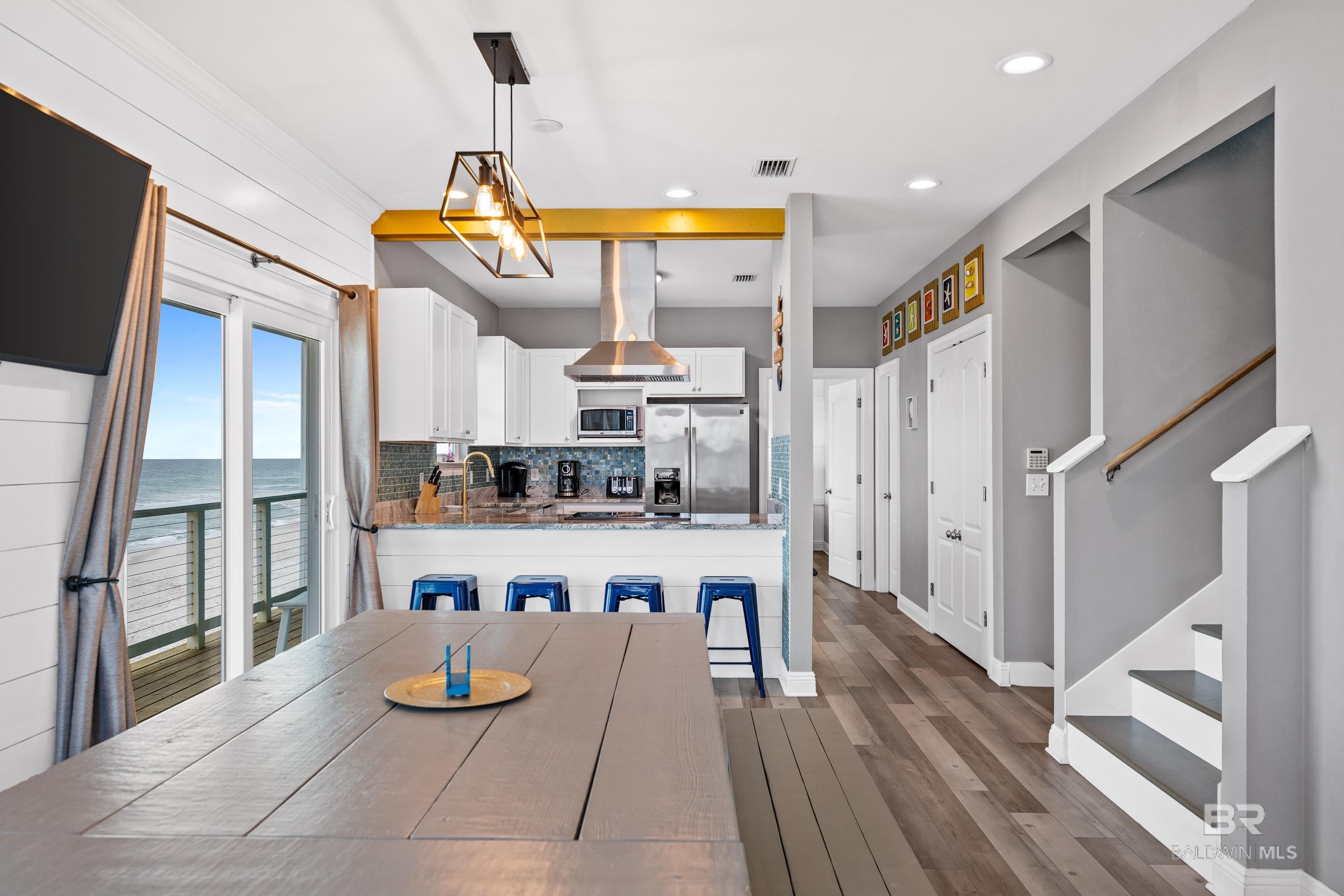 Gulf Shores, Alabama, 36542, United States, ,4 BathroomsBathrooms,Residential,Active,1731253