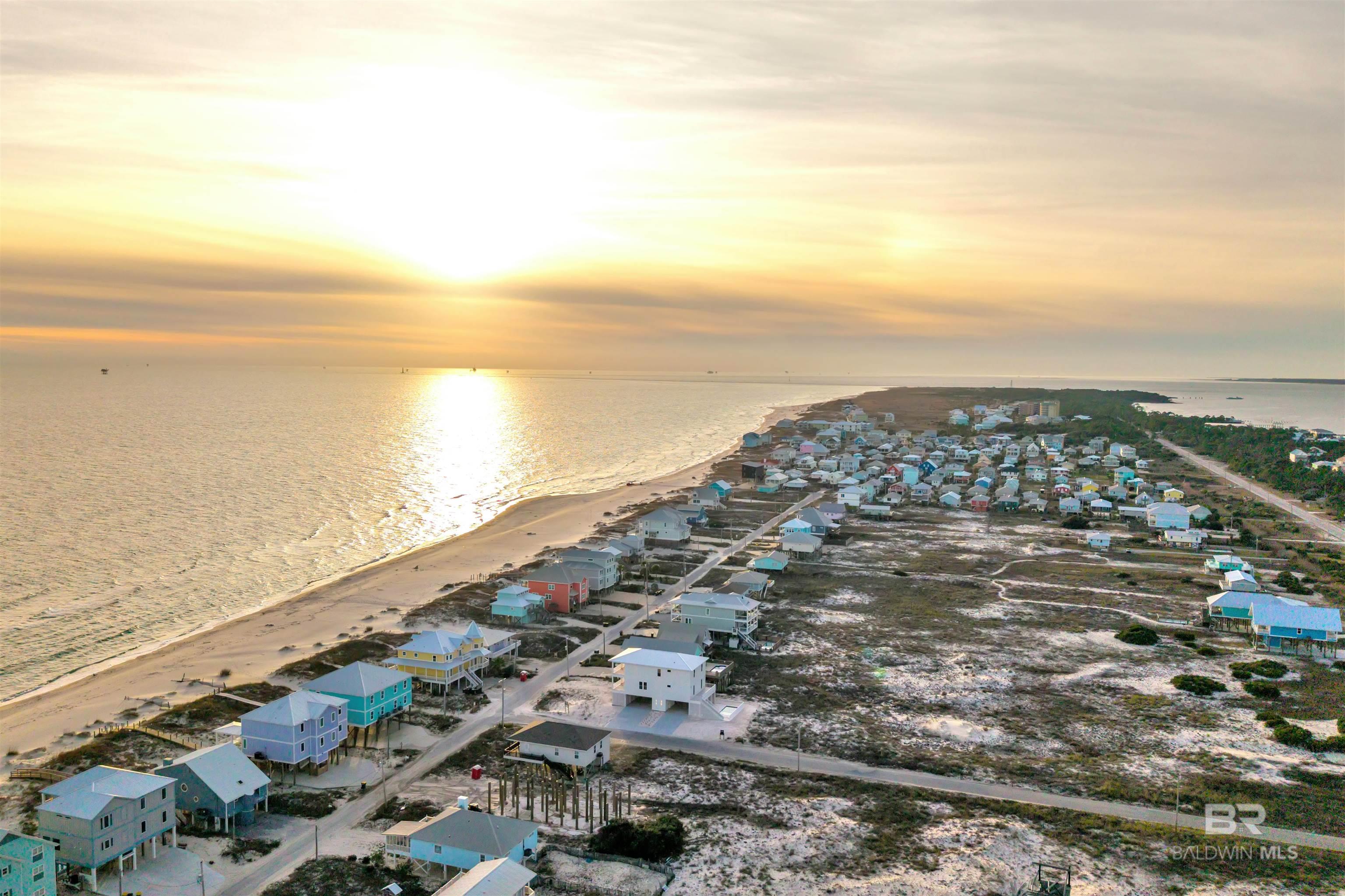 Gulf Shores, Alabama, 36542, United States, ,5 BathroomsBathrooms,Residential,Active,1900169