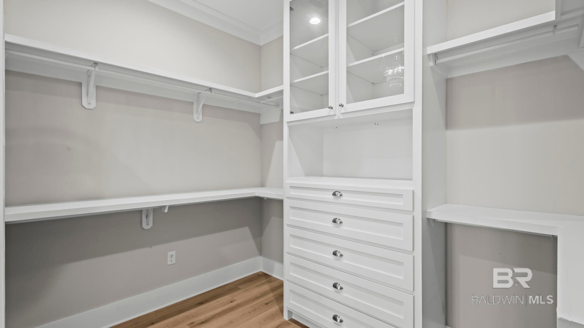 Orange Beach, Alabama, 36561, United States, 5 Bedrooms Bedrooms, ,5 BathroomsBathrooms,Residential,Active,1889336