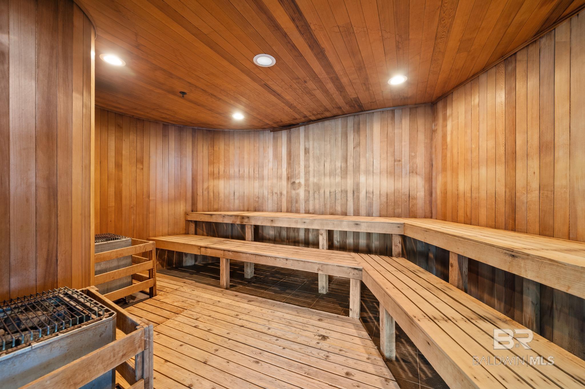 Orange Beach, Alabama, 36561, United States, ,5 BathroomsBathrooms,Residential,Active,1702105