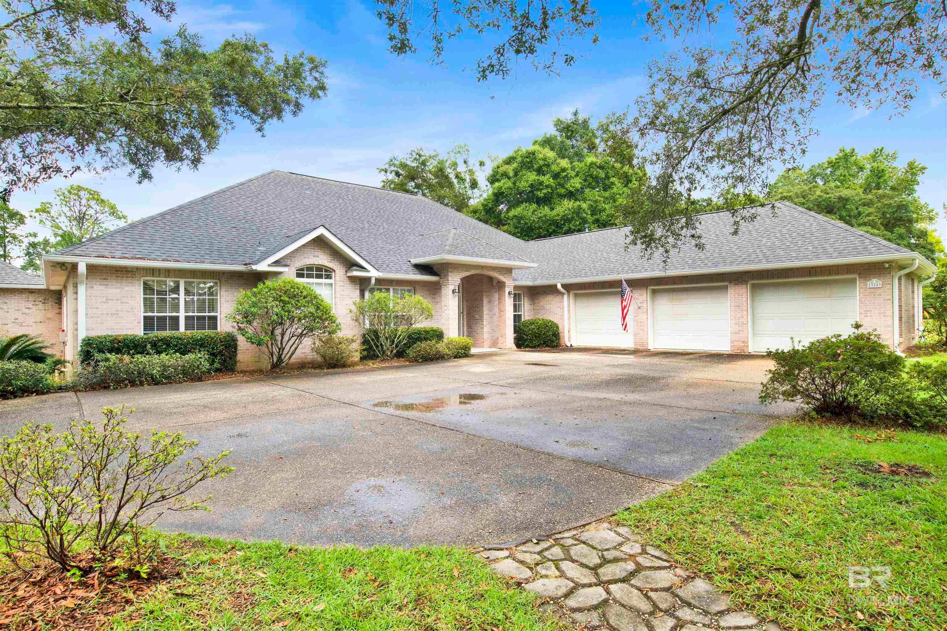 Foley, Alabama, 36535, United States, 4 Bedrooms Bedrooms, ,4 BathroomsBathrooms,Residential,Active,1914606