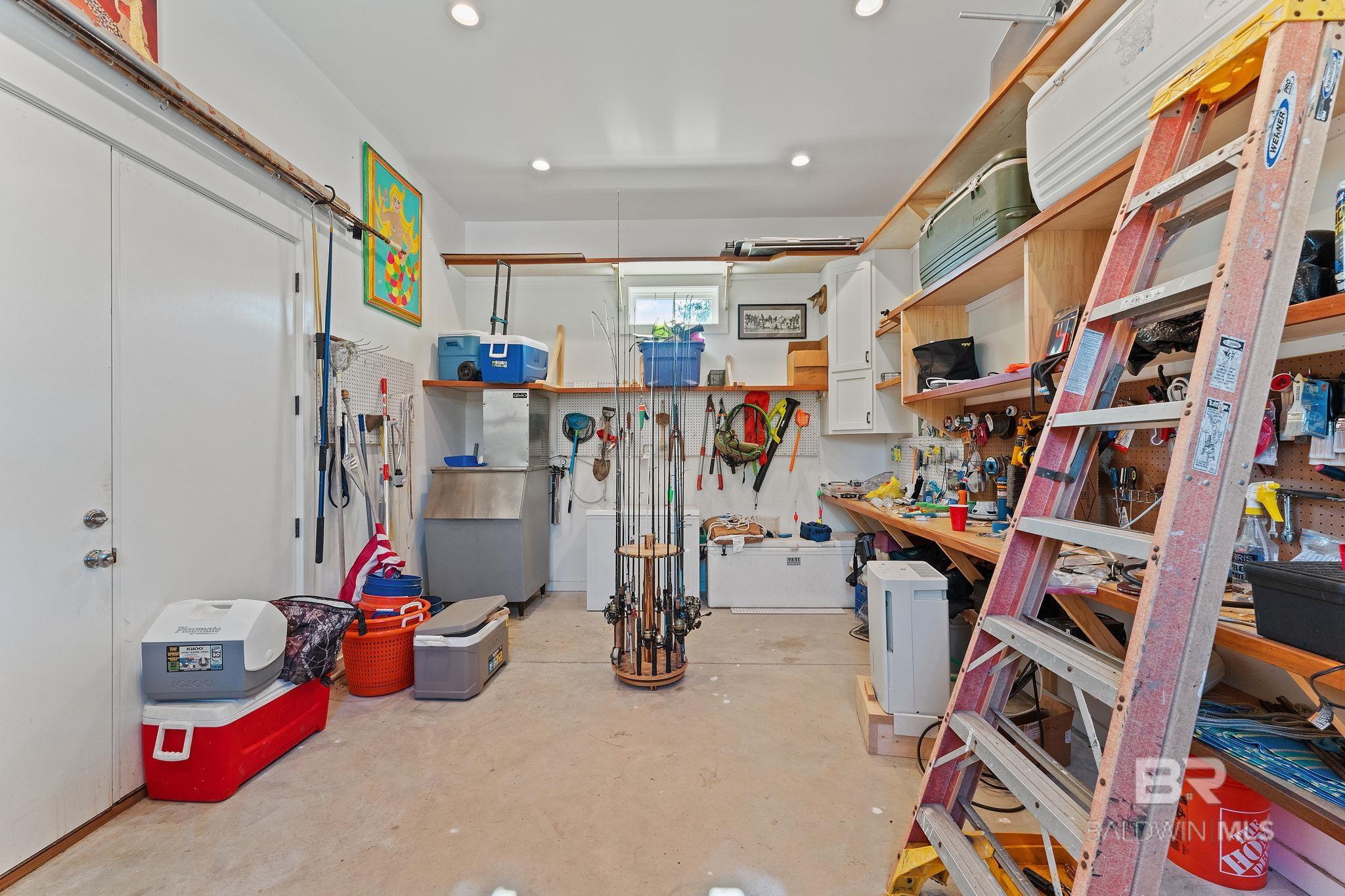 Perdido Beach, Alabama, 36530, United States, 5 Bedrooms Bedrooms, ,6 BathroomsBathrooms,Residential,Active,1945313