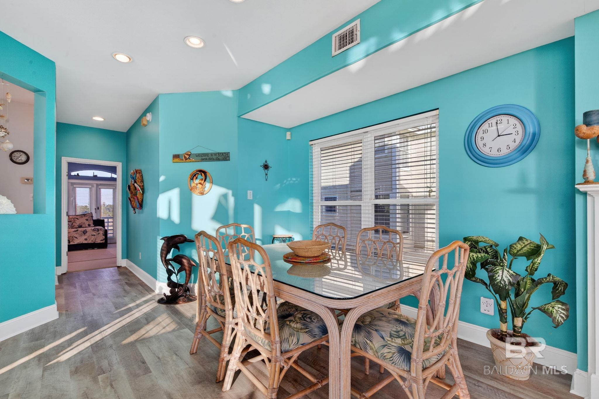 Gulf Shores, Alabama, 36542, United States, 3 Bedrooms Bedrooms, ,4 BathroomsBathrooms,Residential,Active,2006865