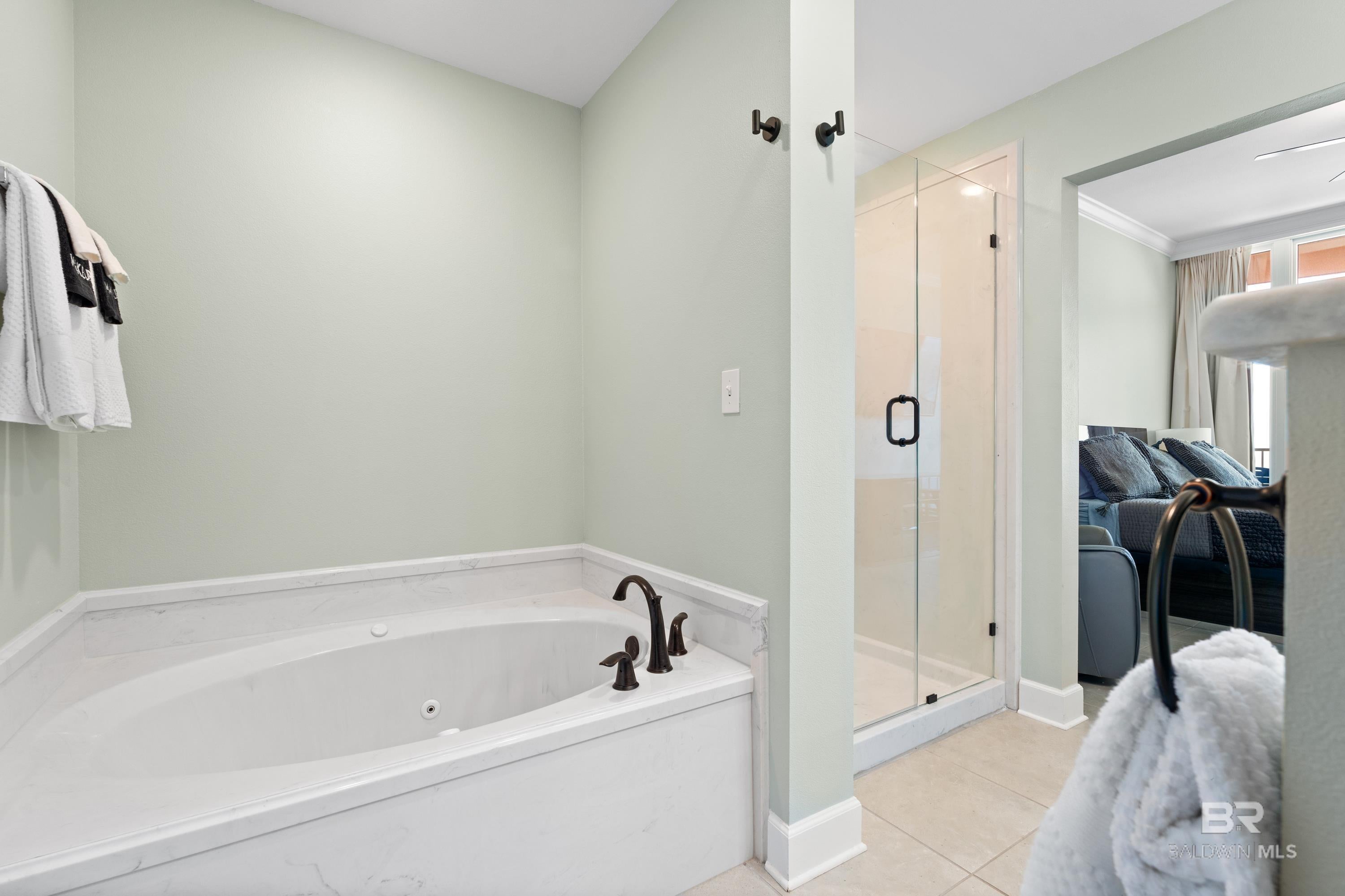 Orange Beach, Alabama, 36561, United States, 3 Bedrooms Bedrooms, ,3 BathroomsBathrooms,Residential,Active,2010905