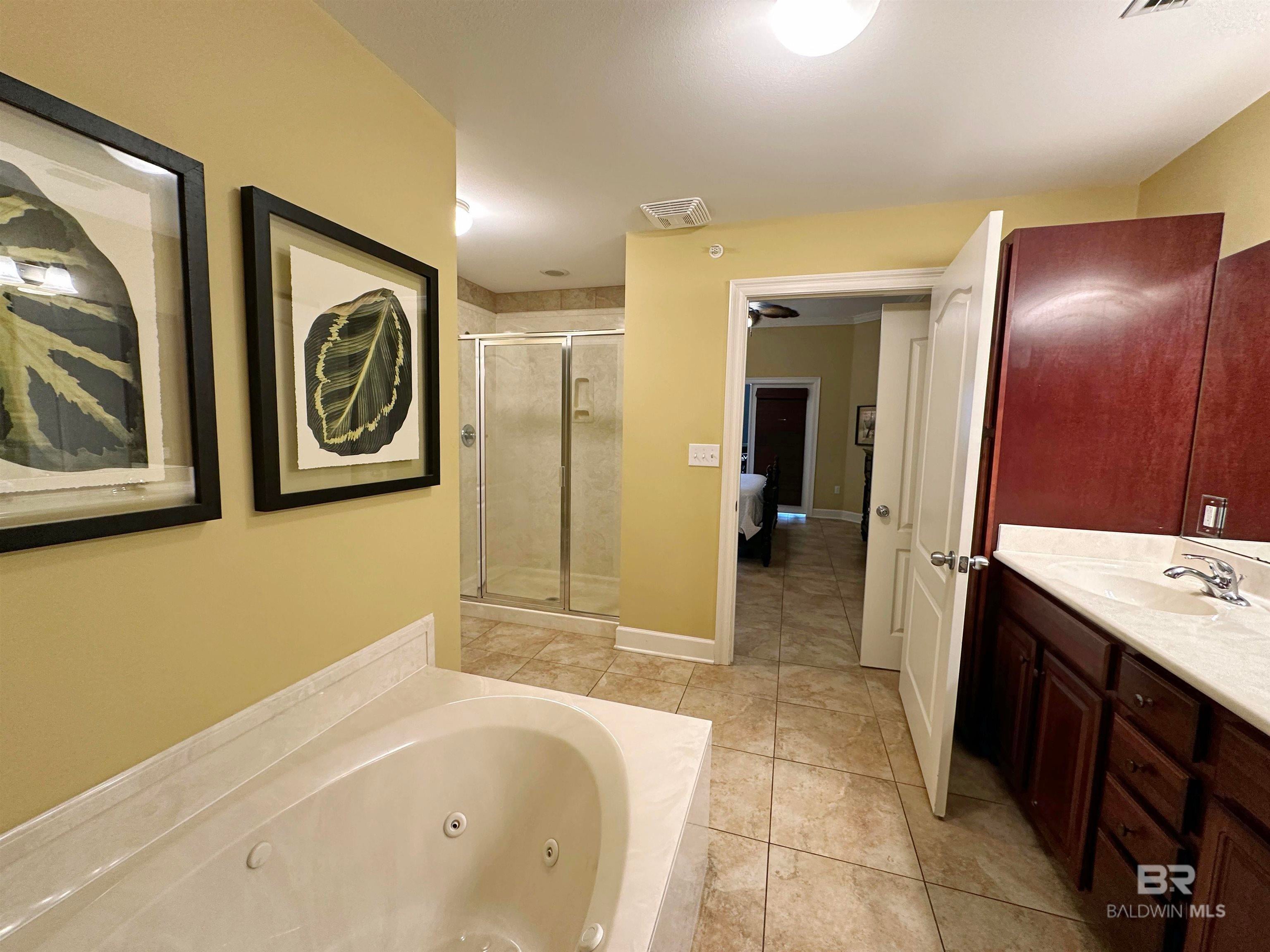 Orange Beach, Alabama, 36561, United States, ,4 BathroomsBathrooms,Residential,Active,1860267