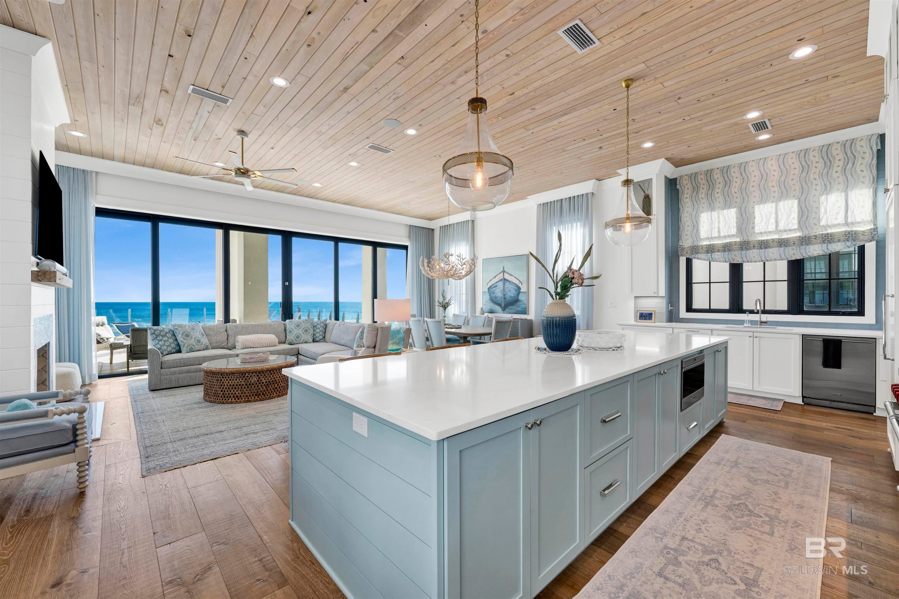 Pensacola, Florida, 32507, United States, 5 Bedrooms Bedrooms, ,6 BathroomsBathrooms,Residential,Active,2015821