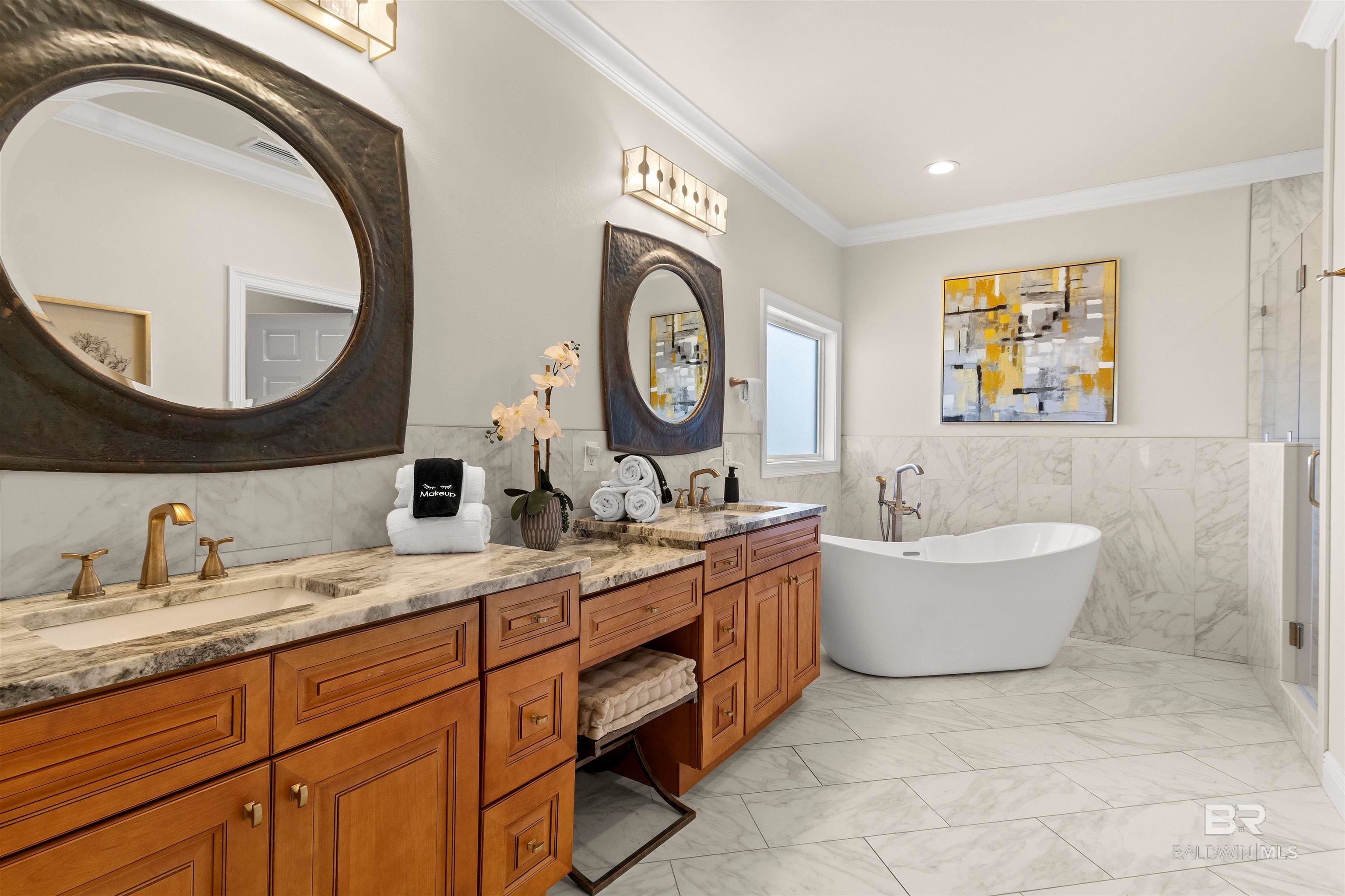 Gulf Shores, Alabama, 36542, United States, 4 Bedrooms Bedrooms, ,5 BathroomsBathrooms,Residential,Active,2012201