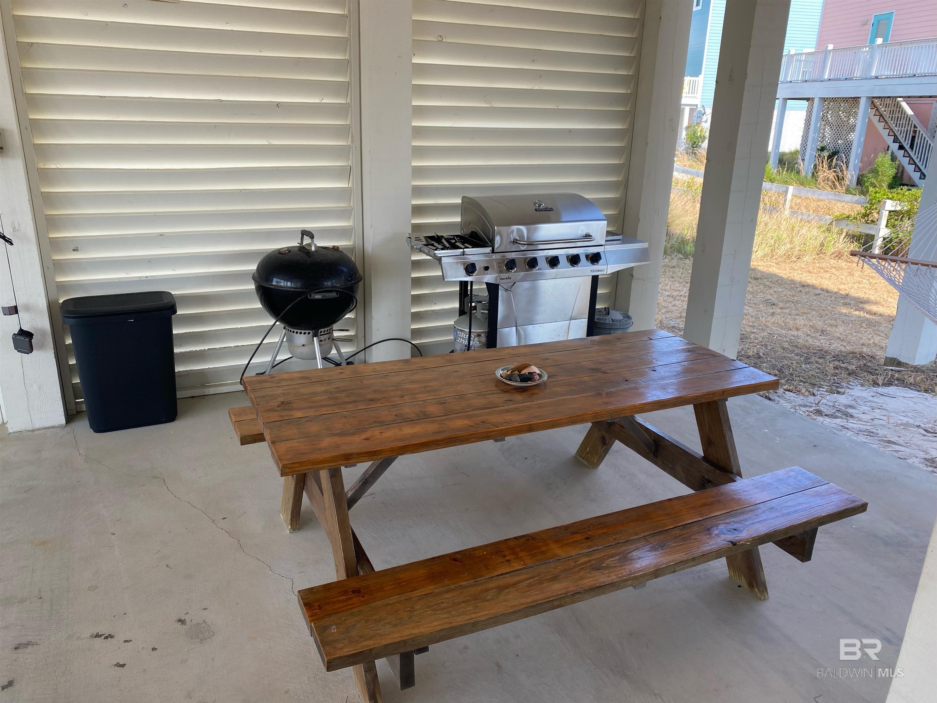 Gulf Shores, Alabama, 36542, United States, 4 Bedrooms Bedrooms, ,3 BathroomsBathrooms,Residential,Active,1959523