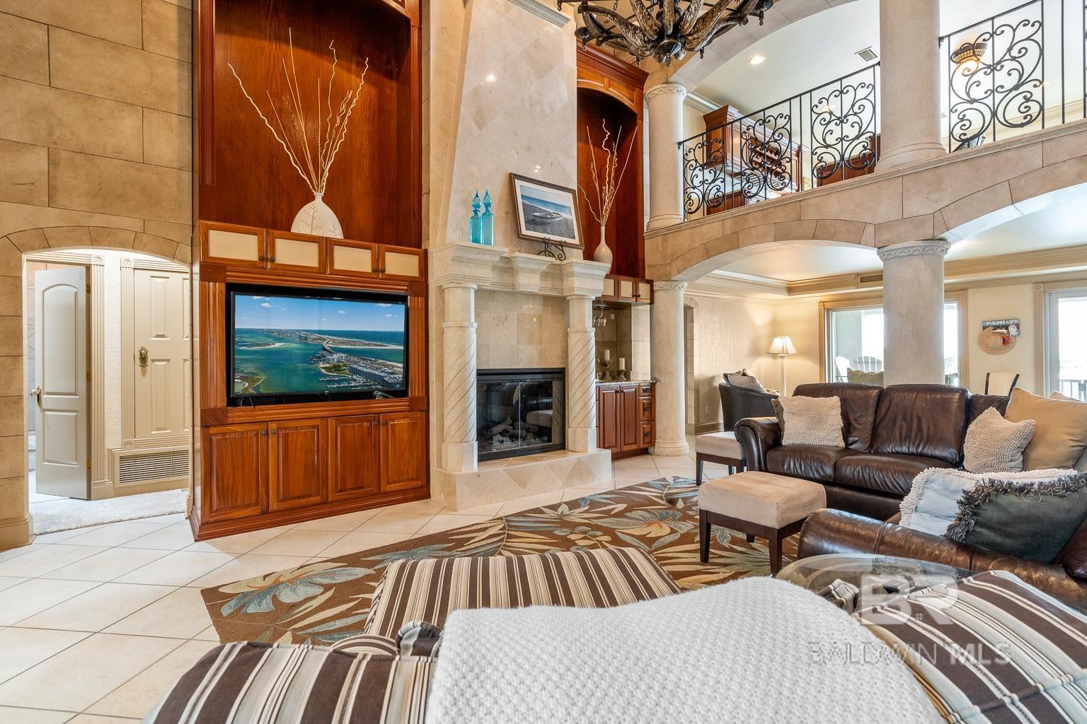 Orange Beach, Alabama, 36561, United States, ,5 BathroomsBathrooms,Residential,Active,1869129