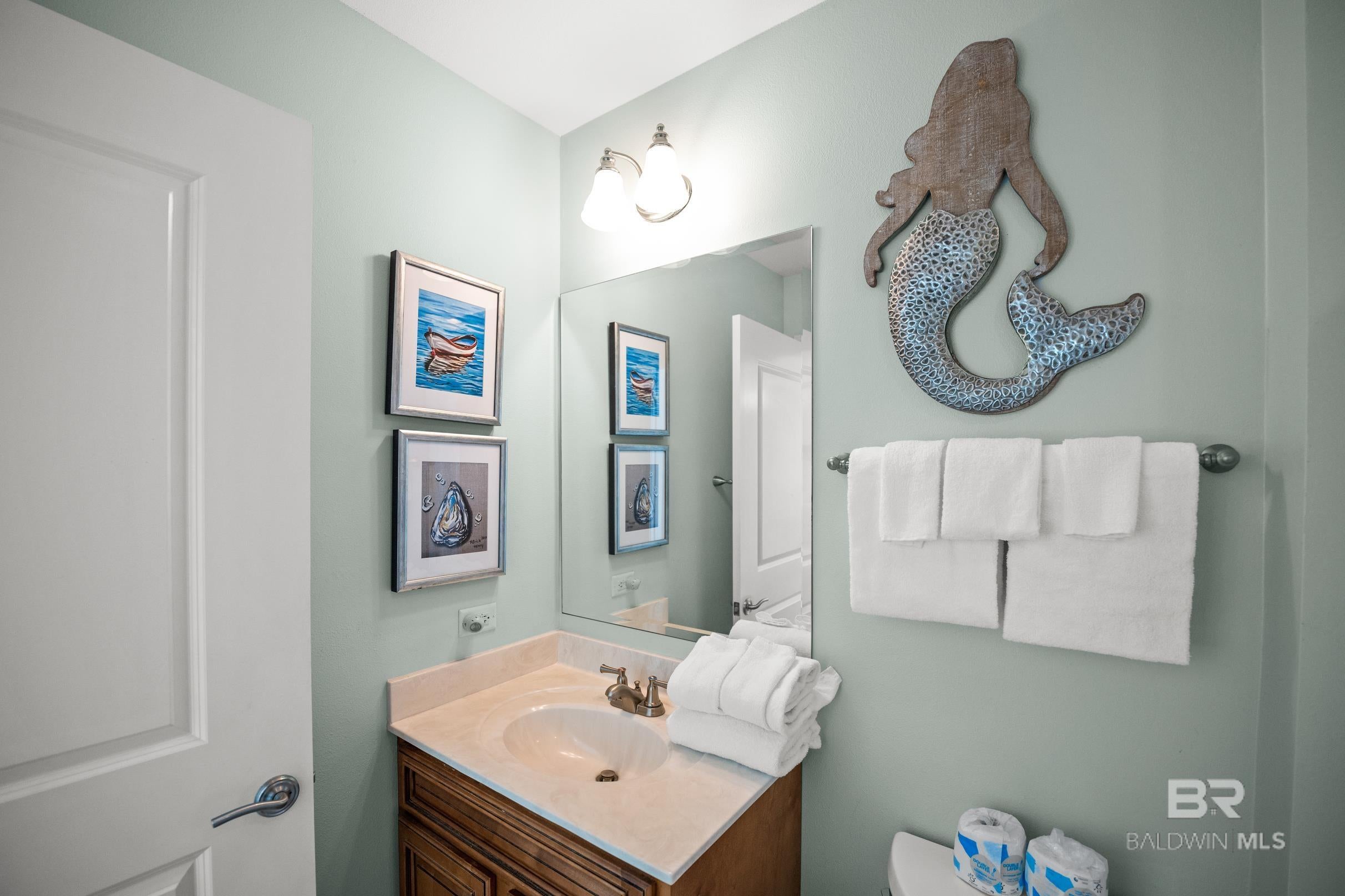 Gulf Shores, Alabama, 36542, United States, ,4 BathroomsBathrooms,Residential,Active,1824911
