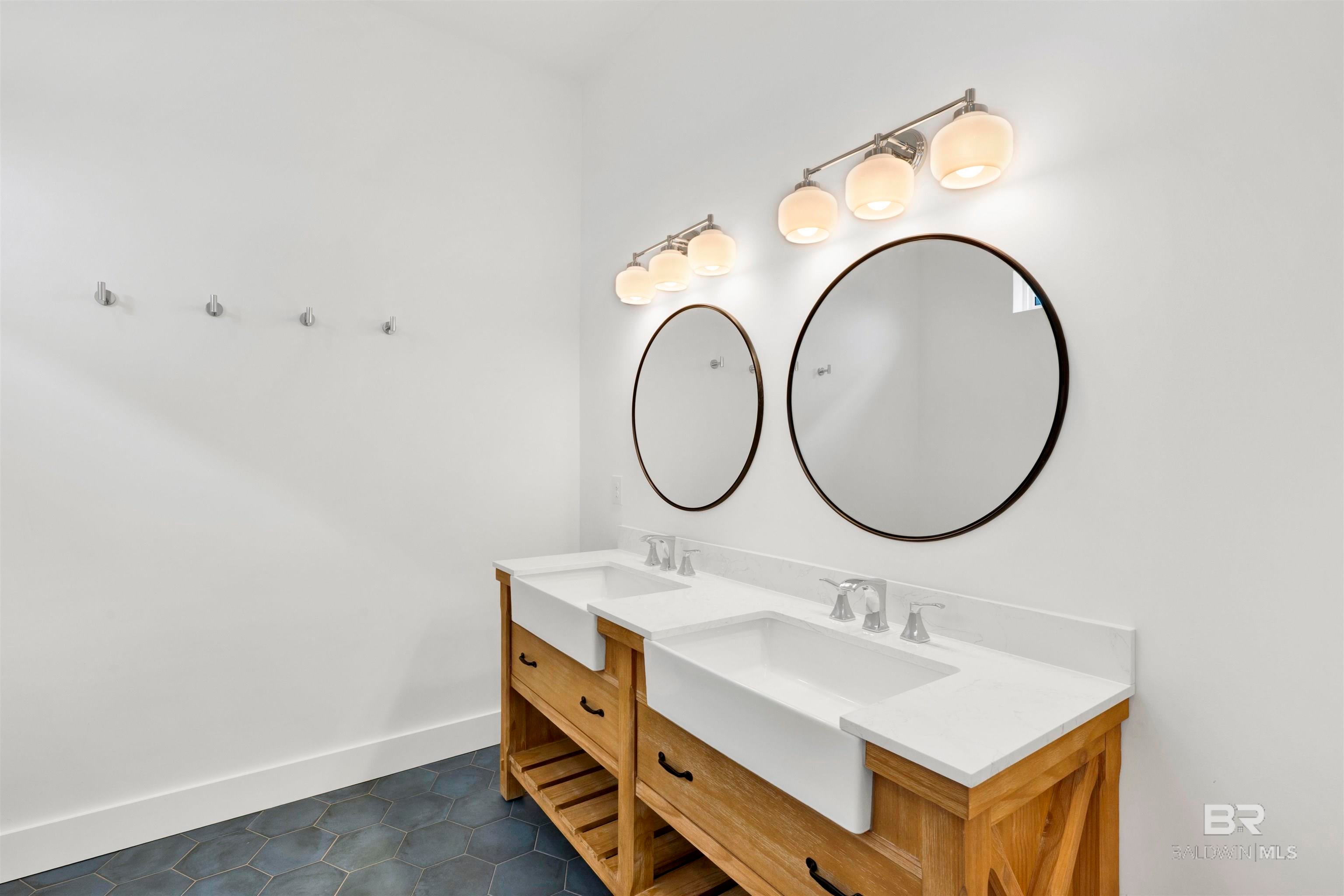 Gulf Shores, Alabama, 36542, United States, 4 Bedrooms Bedrooms, ,4 BathroomsBathrooms,Residential,Active,1884862