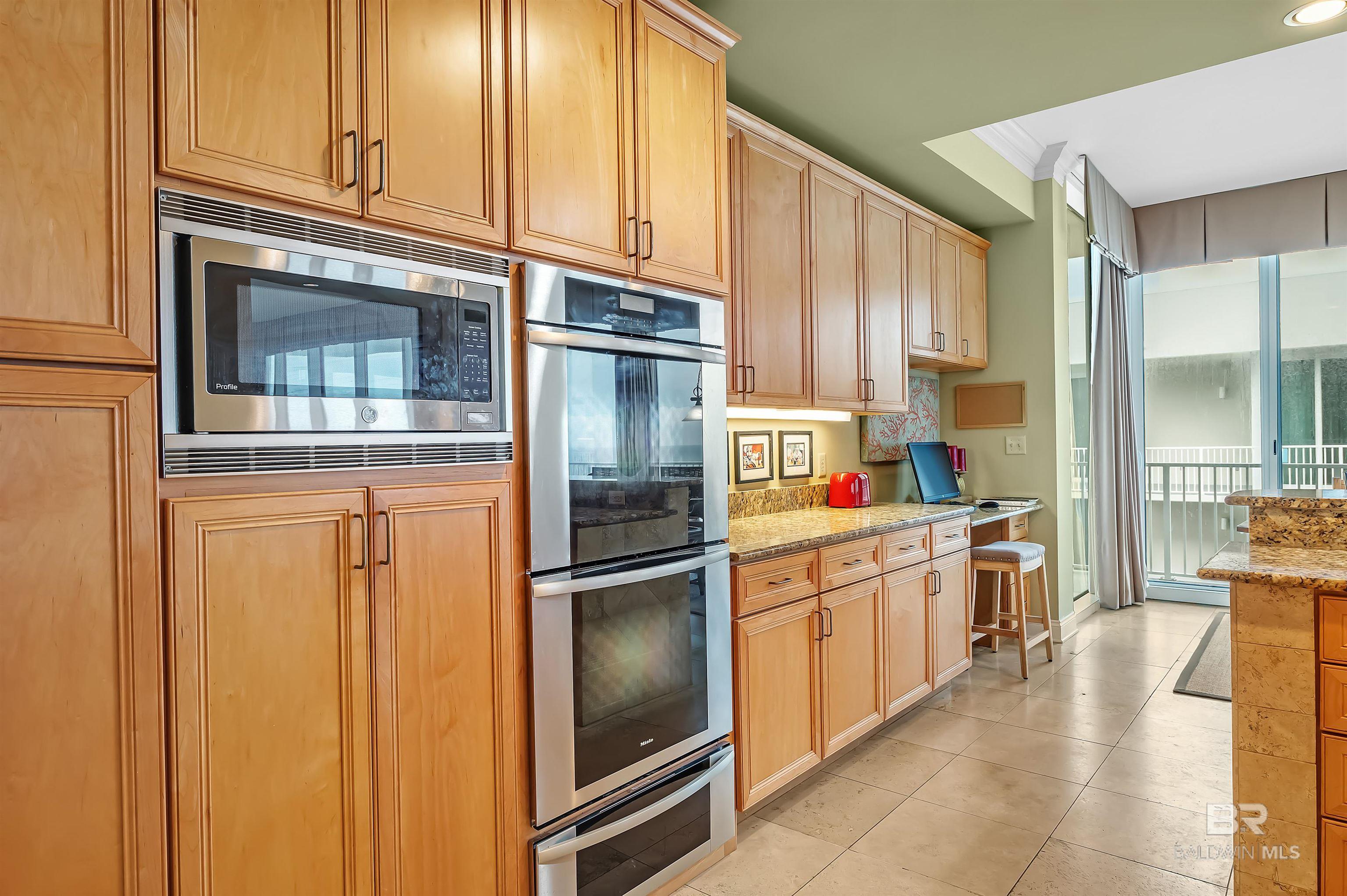 Pensacola, Florida, 32507, United States, ,5 BathroomsBathrooms,Residential,Active,1702390