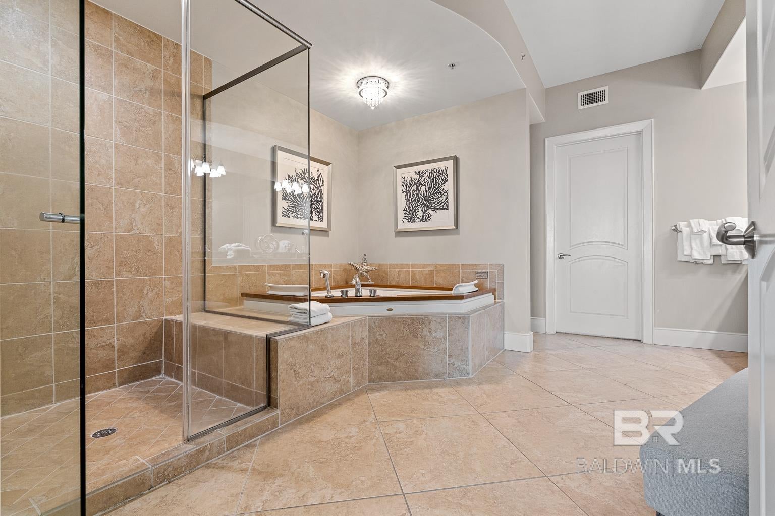 Orange Beach, Alabama, 36561, United States, 3 Bedrooms Bedrooms, ,4 BathroomsBathrooms,Residential,Active,1965998