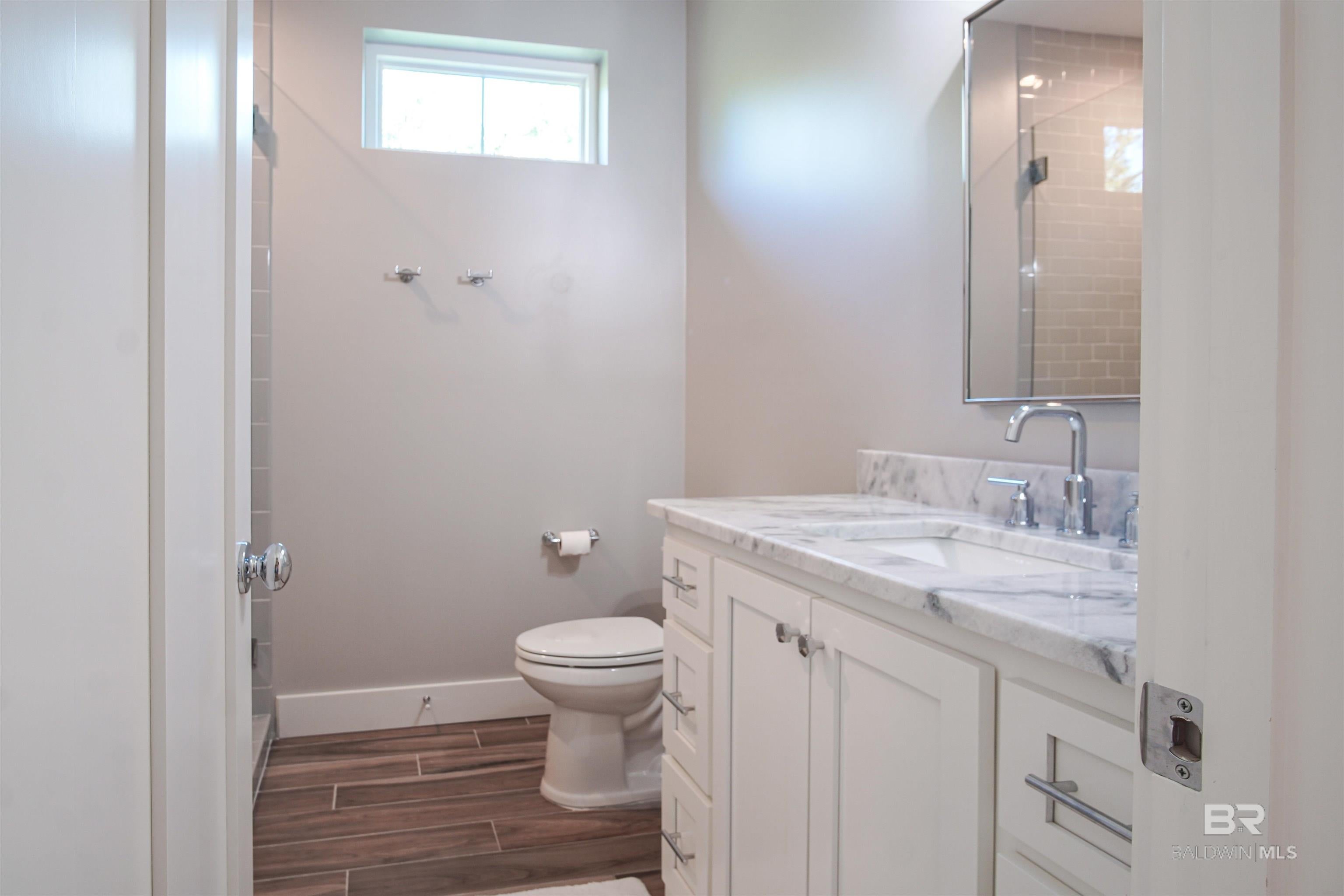 Orange Beach, Alabama, 36561, United States, 4 Bedrooms Bedrooms, ,6 BathroomsBathrooms,Residential,Active,1968116