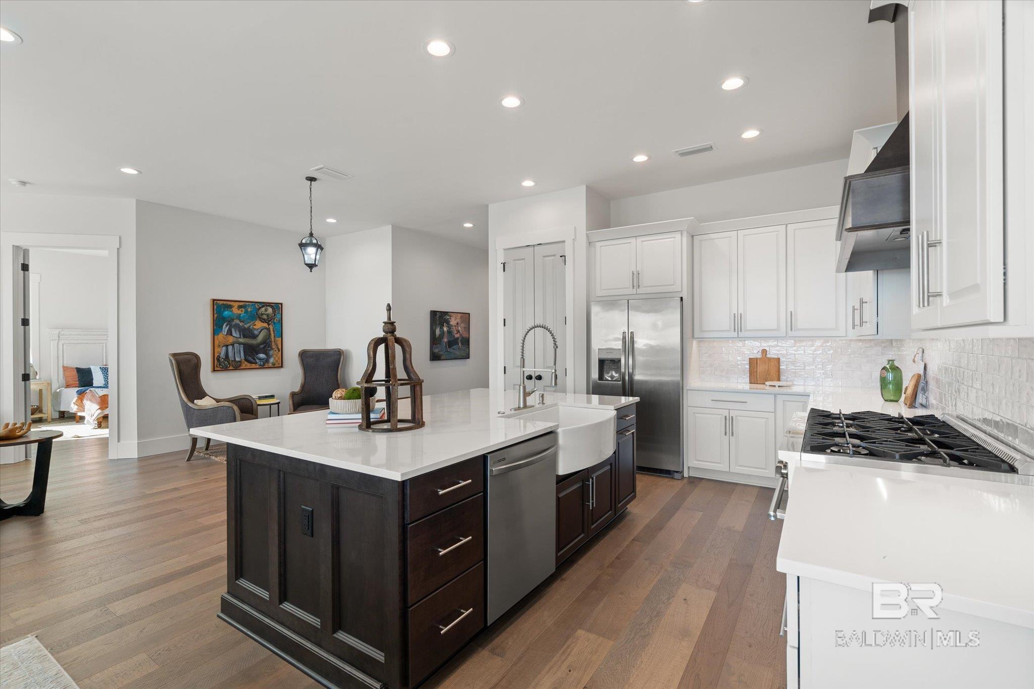 Gulf Shores, Alabama, 36542, United States, 4 Bedrooms Bedrooms, ,5 BathroomsBathrooms,Residential,Active,2043421