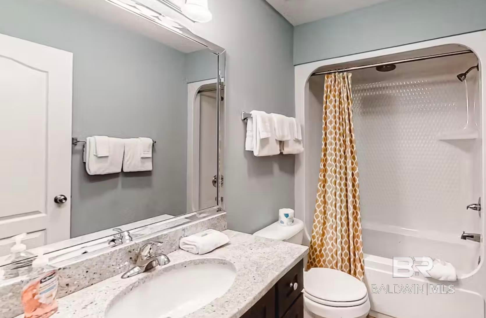 Orange Beach, Alabama, 36561, United States, 3 Bedrooms Bedrooms, ,4 BathroomsBathrooms,Residential,Active,1964468