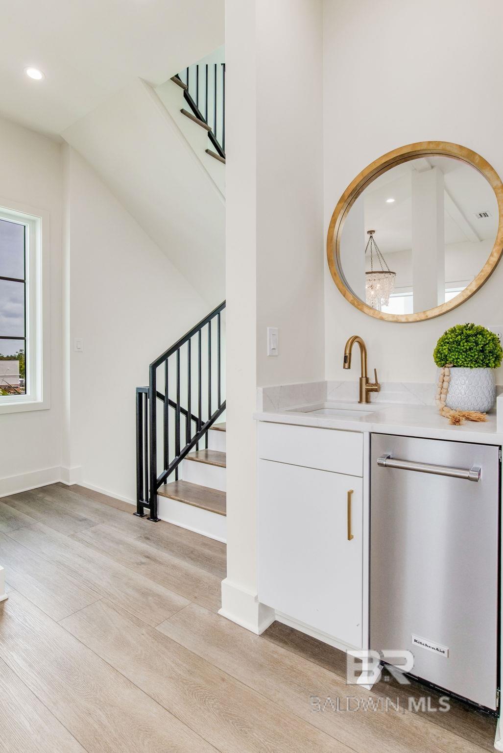 Orange Beach, Alabama, 36561, United States, ,5 BathroomsBathrooms,Residential,Active,1734391