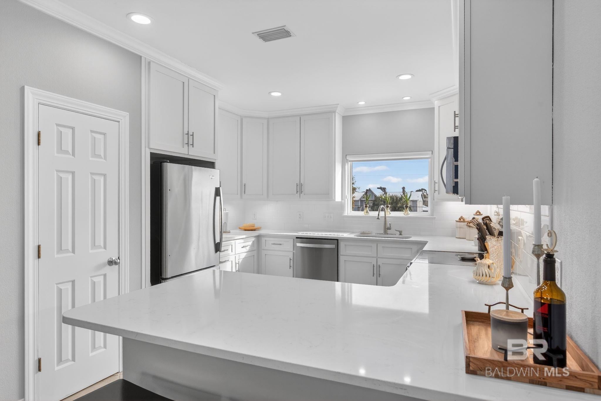 Orange Beach, Alabama, 36561, United States, 5 Bedrooms Bedrooms, ,5 BathroomsBathrooms,Residential,Active,2015258