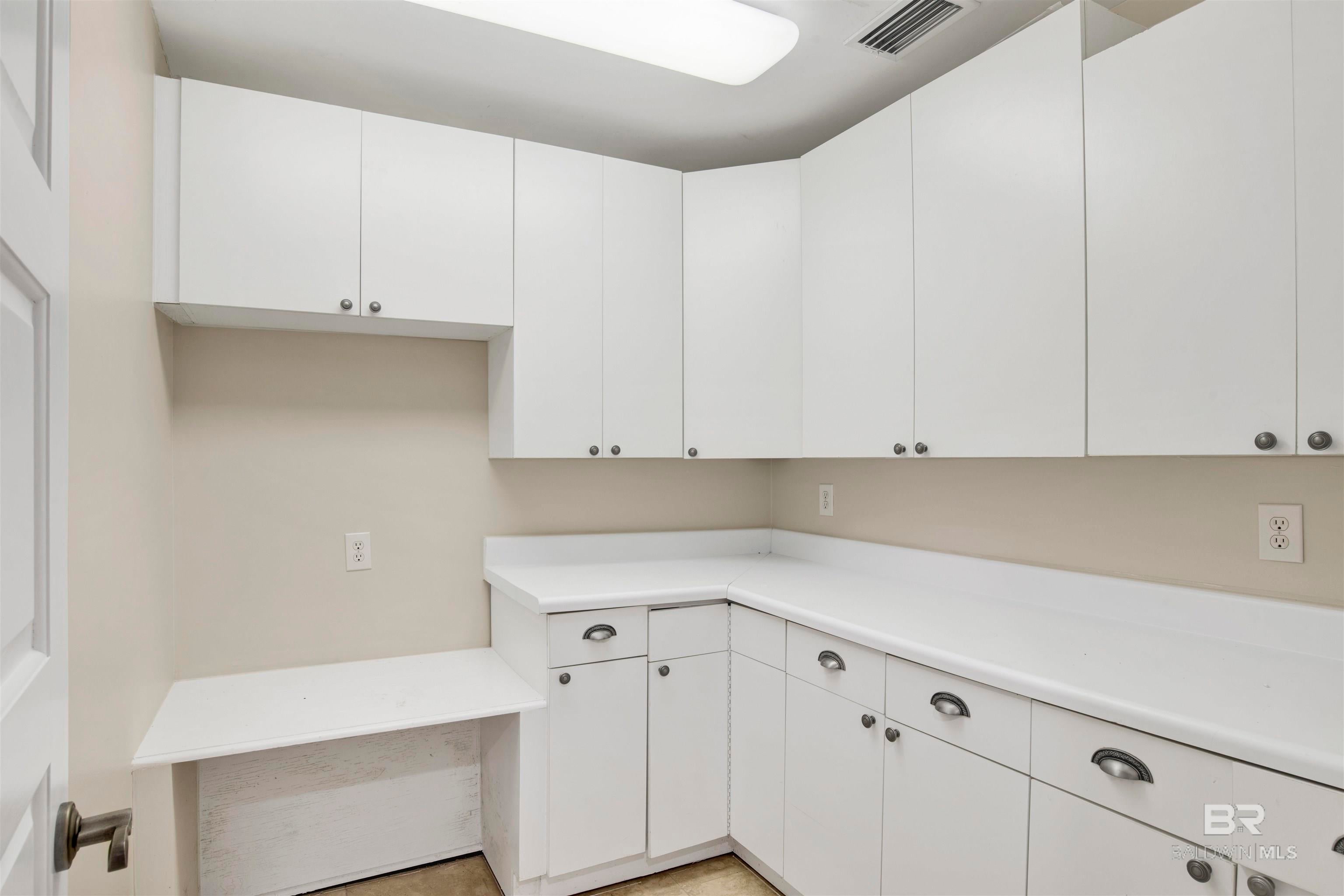 Orange Beach, Alabama, 36561, United States, ,5 BathroomsBathrooms,Residential,Active,1704819