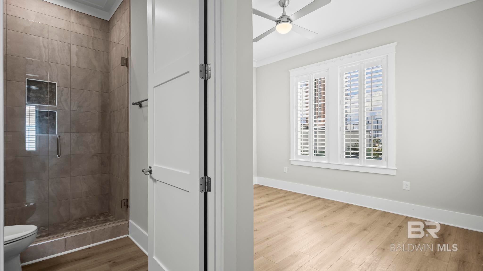 Orange Beach, Alabama, 36561, United States, 5 Bedrooms Bedrooms, ,5 BathroomsBathrooms,Residential,Active,1889336