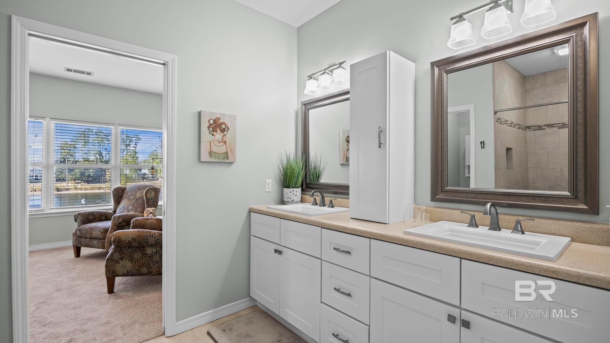 Gulf Shores, Alabama, 36542, United States, 4 Bedrooms Bedrooms, ,4 BathroomsBathrooms,Residential,Active,1989750