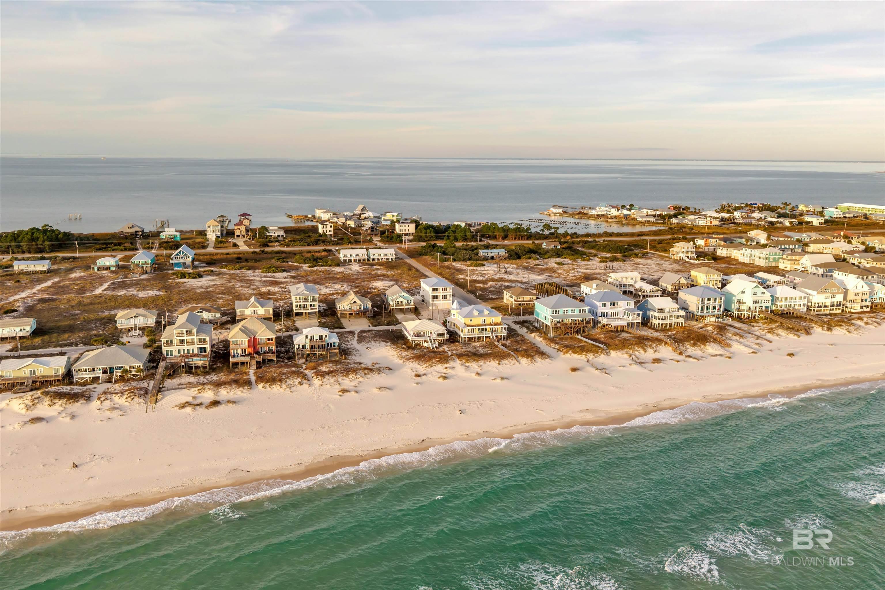 Gulf Shores, Alabama, 36542, United States, ,5 BathroomsBathrooms,Residential,Active,1900169