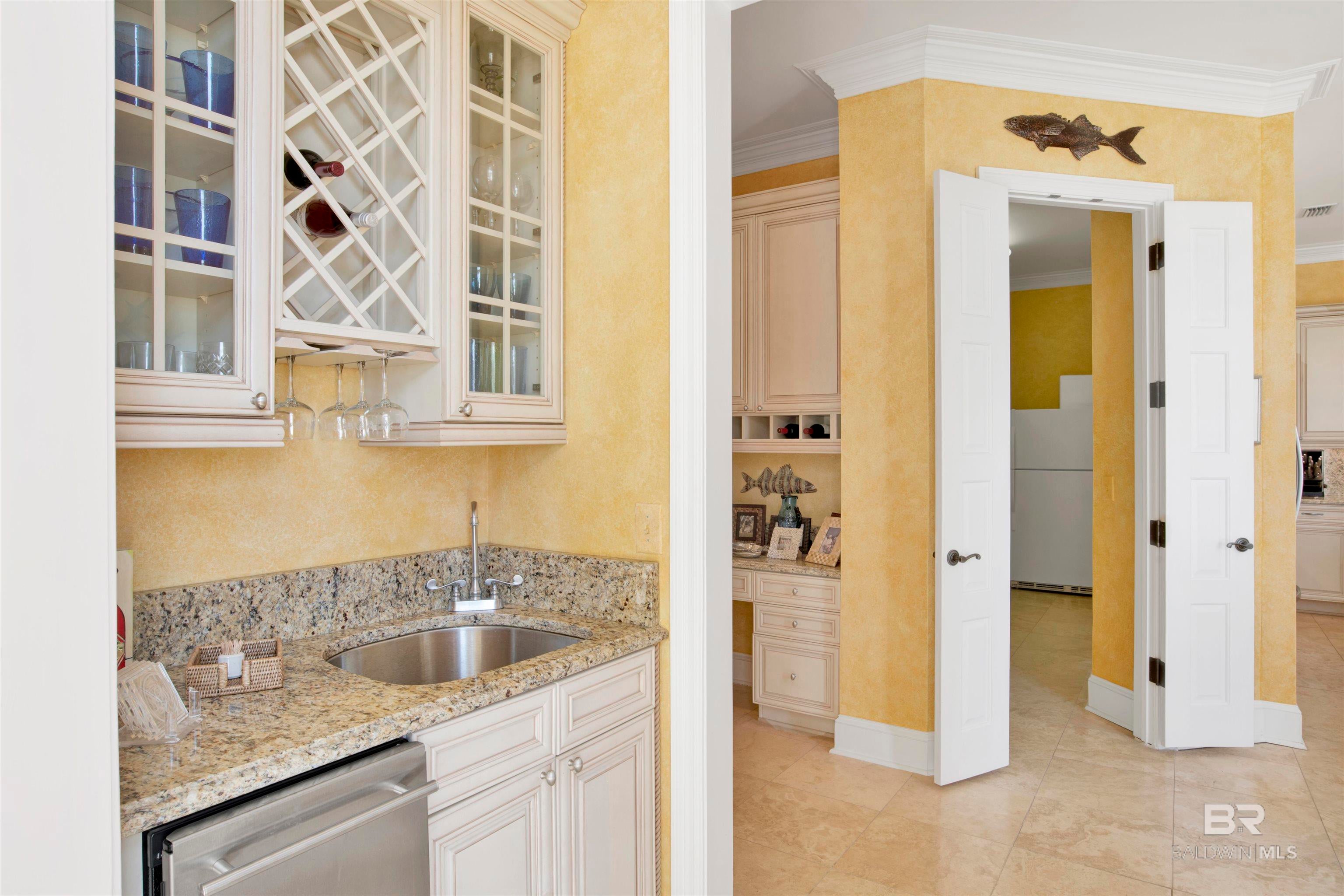 Orange Beach, Alabama, 36561, United States, ,5 BathroomsBathrooms,Residential,Active,1704819