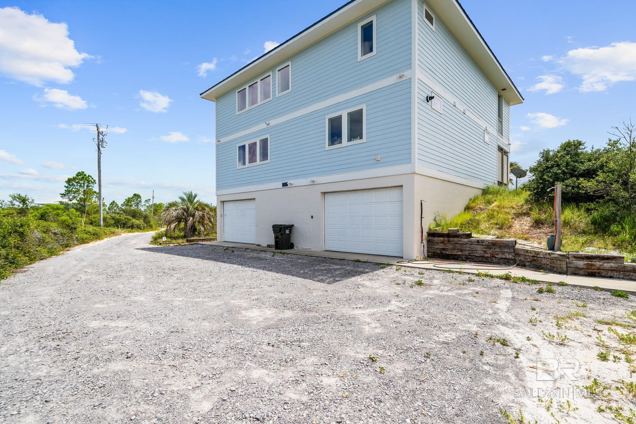 Gulf Shores, Alabama, 36542, United States, ,6 BathroomsBathrooms,Residential,Active,1734018