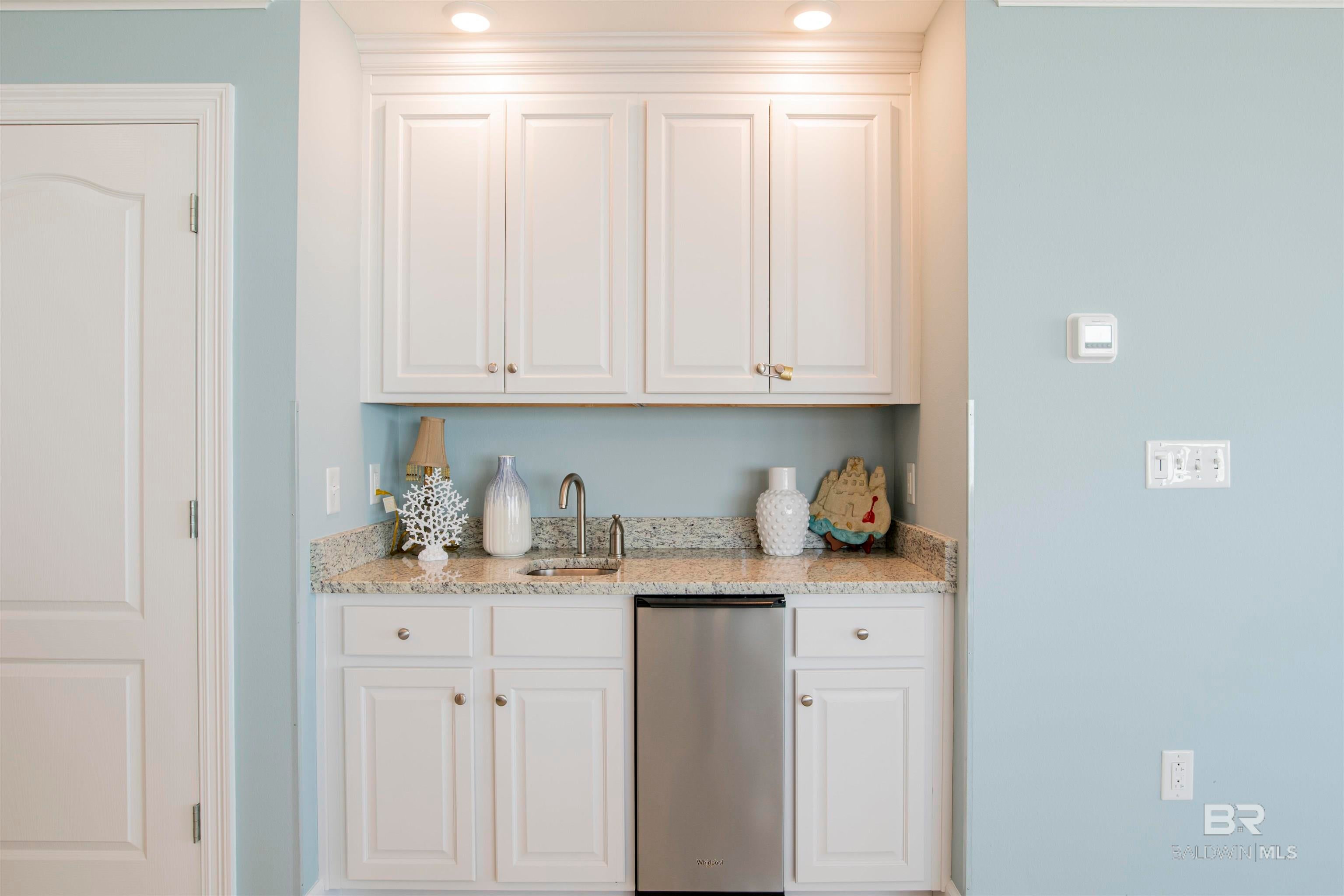 Orange Beach, Alabama, 36561, United States, 4 Bedrooms Bedrooms, ,3 BathroomsBathrooms,Residential,Active,1952046