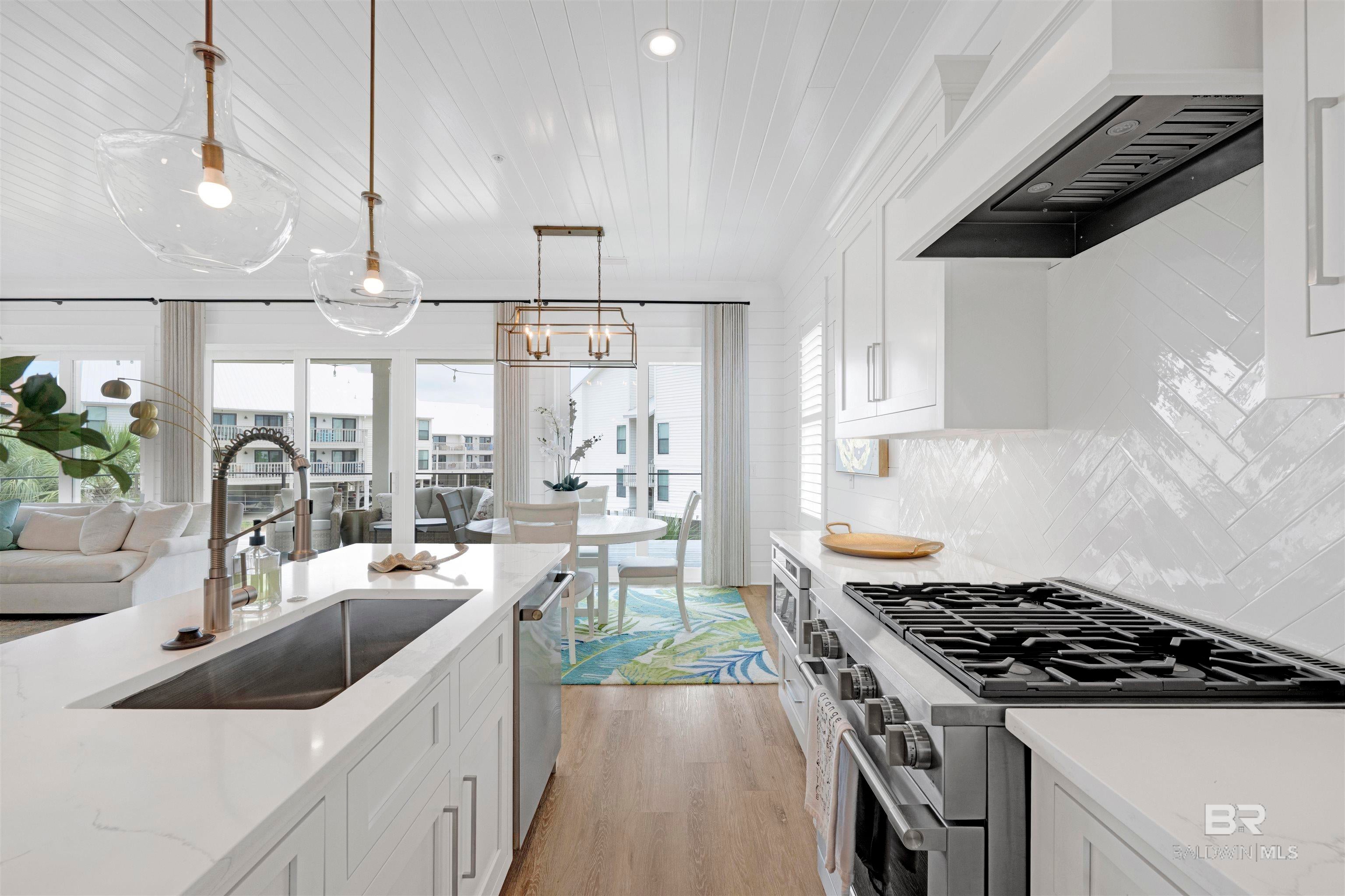Orange Beach, Alabama, 36561, United States, 5 Bedrooms Bedrooms, ,5 BathroomsBathrooms,Residential,Active,2043446